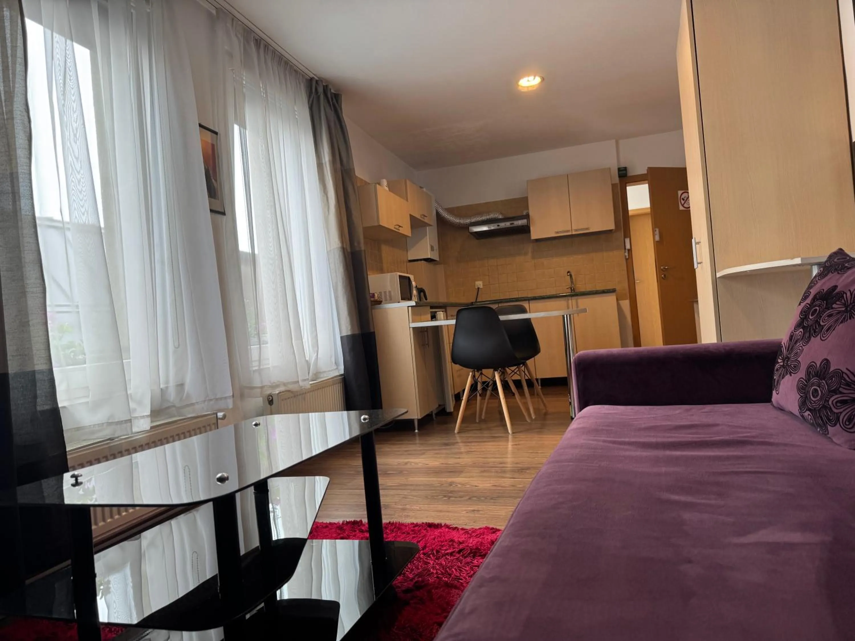 View (from property/room) in Lucas 10 Apartments