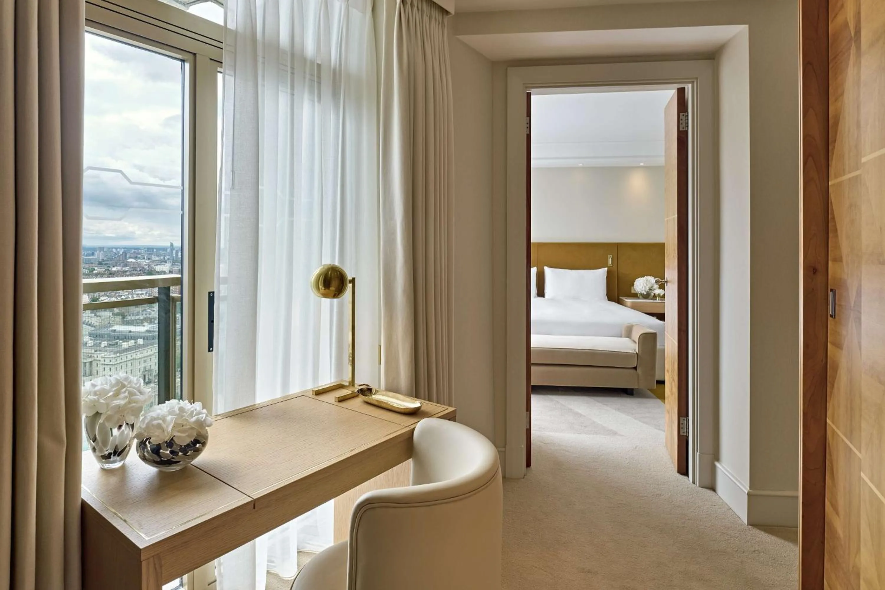 Bed in London Hilton on Park Lane