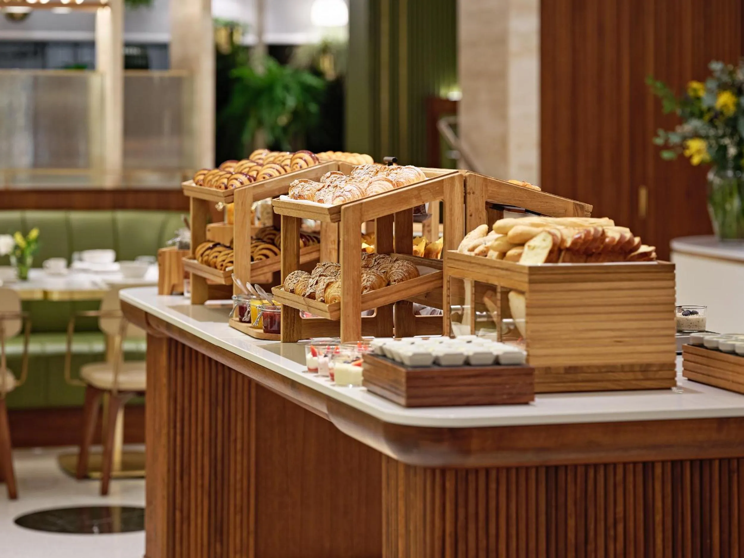 Food in London Hilton on Park Lane