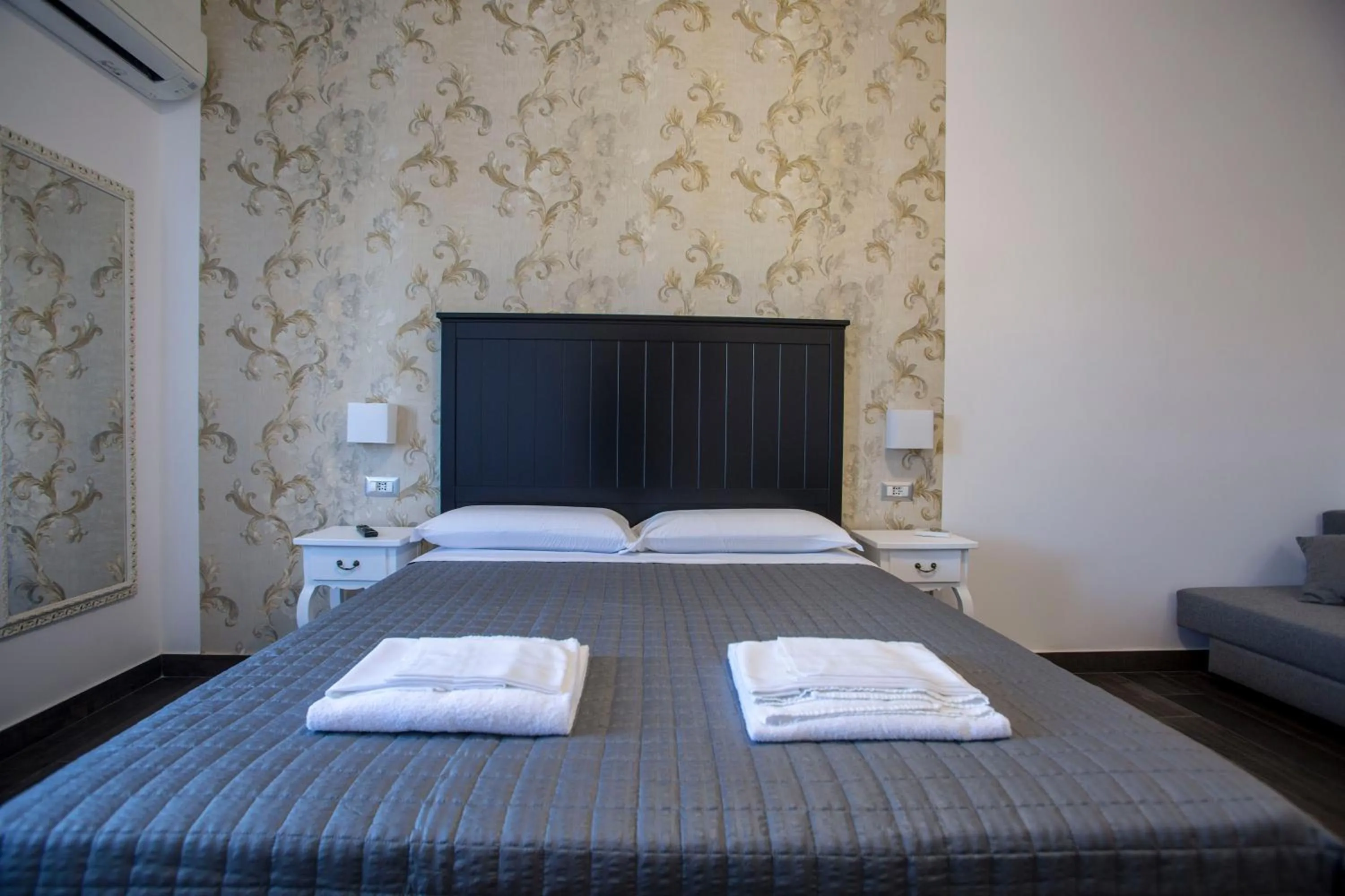 Bed in B&B Civico 41 Salerno