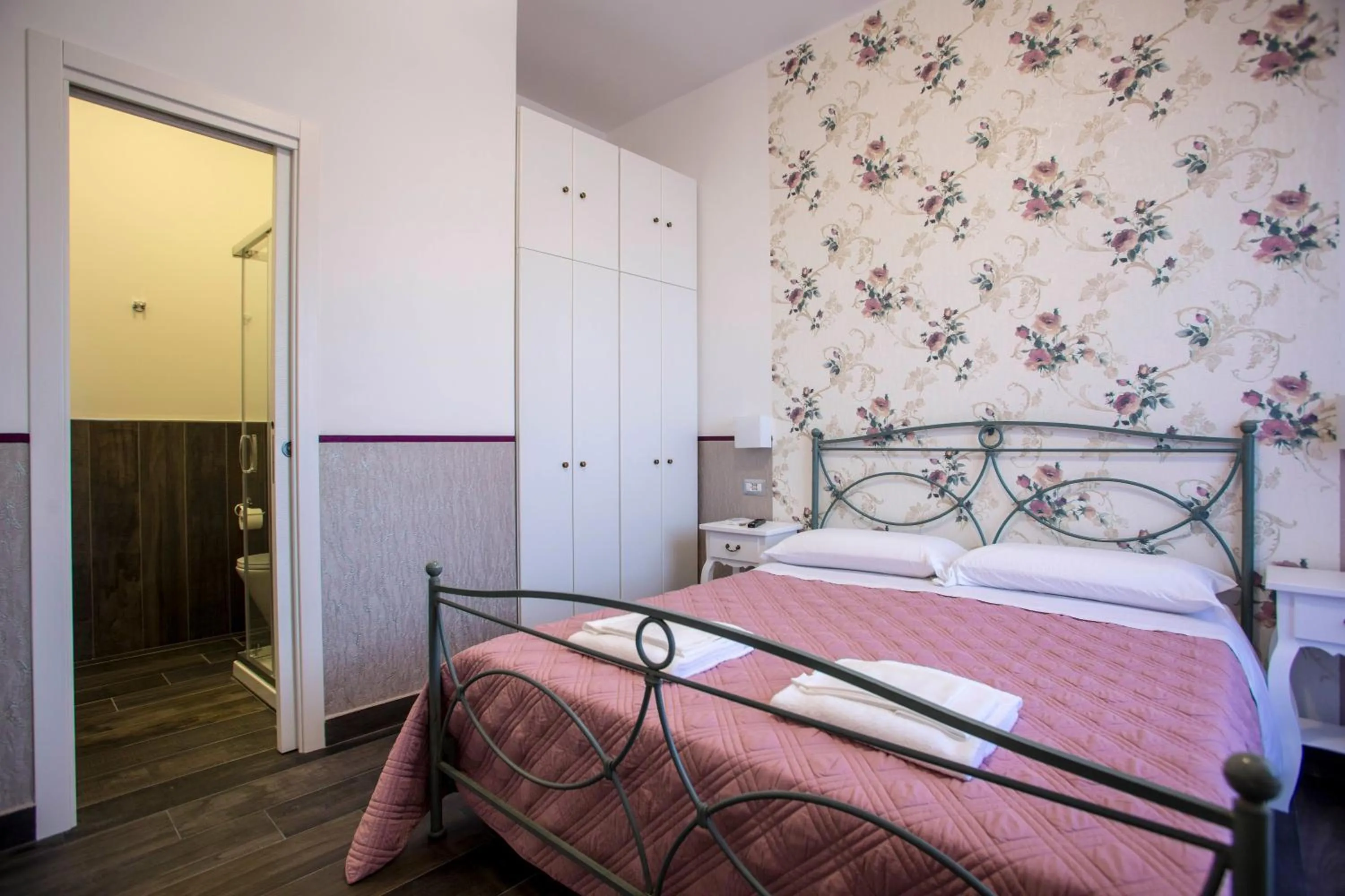 Bed in B&B Civico 41 Salerno