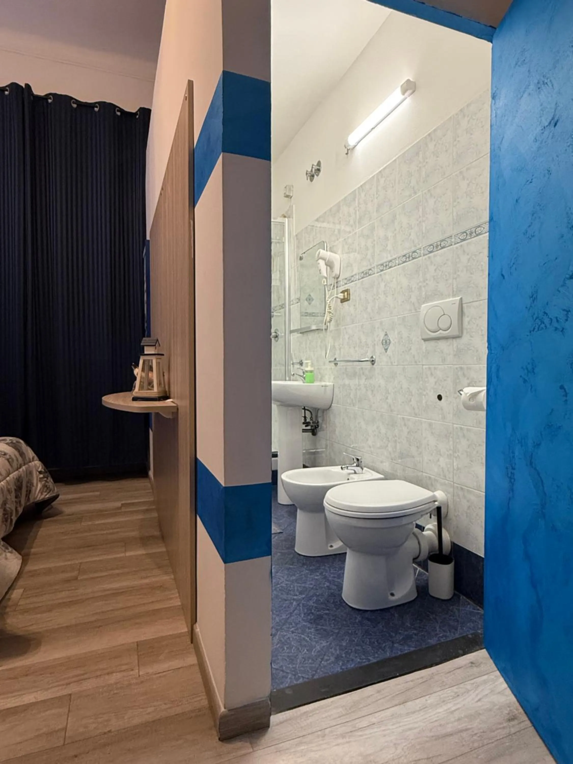 Toilet in Albergo Astro