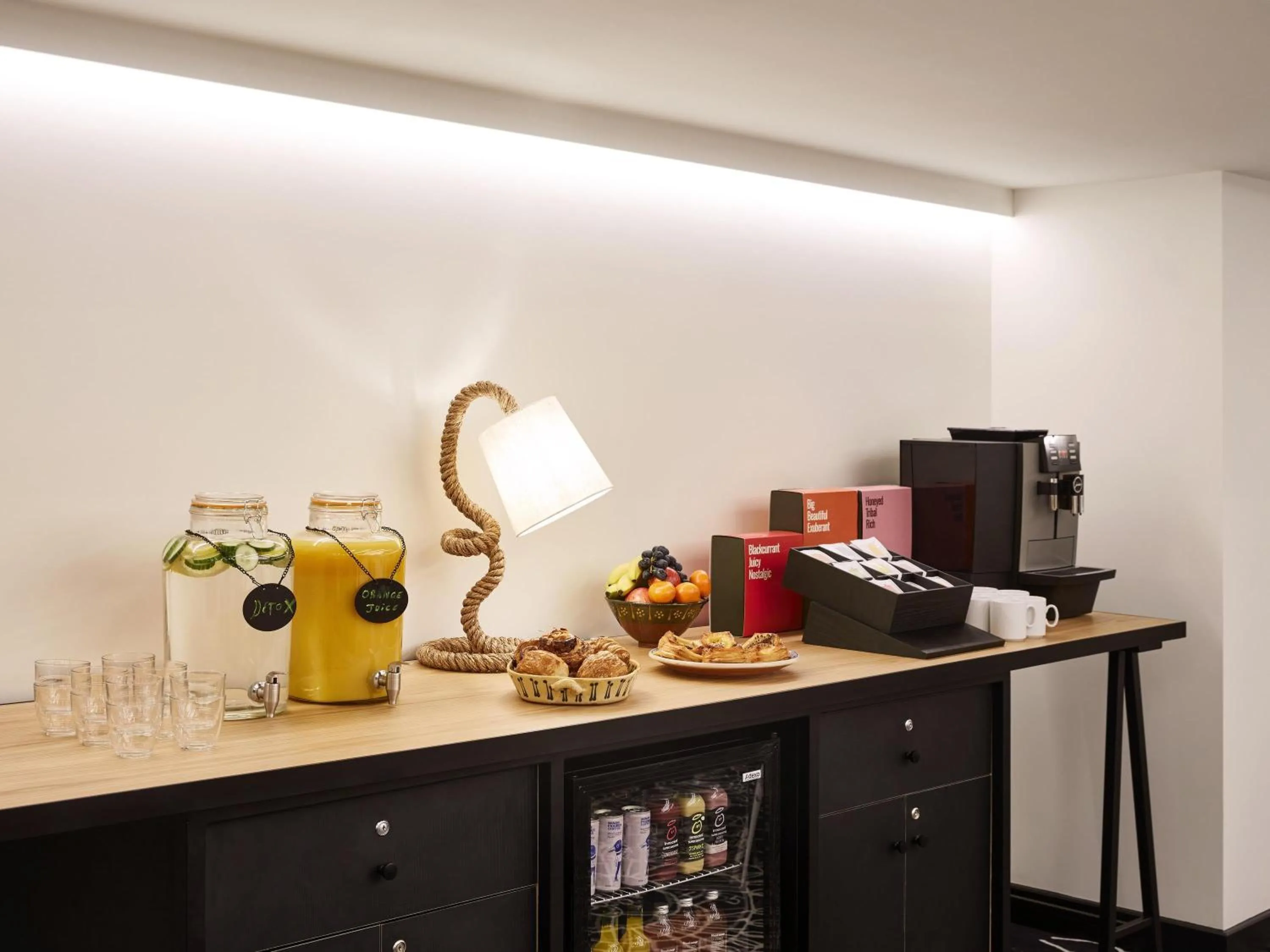 Meeting/conference room in Mama Shelter London - Shoreditch