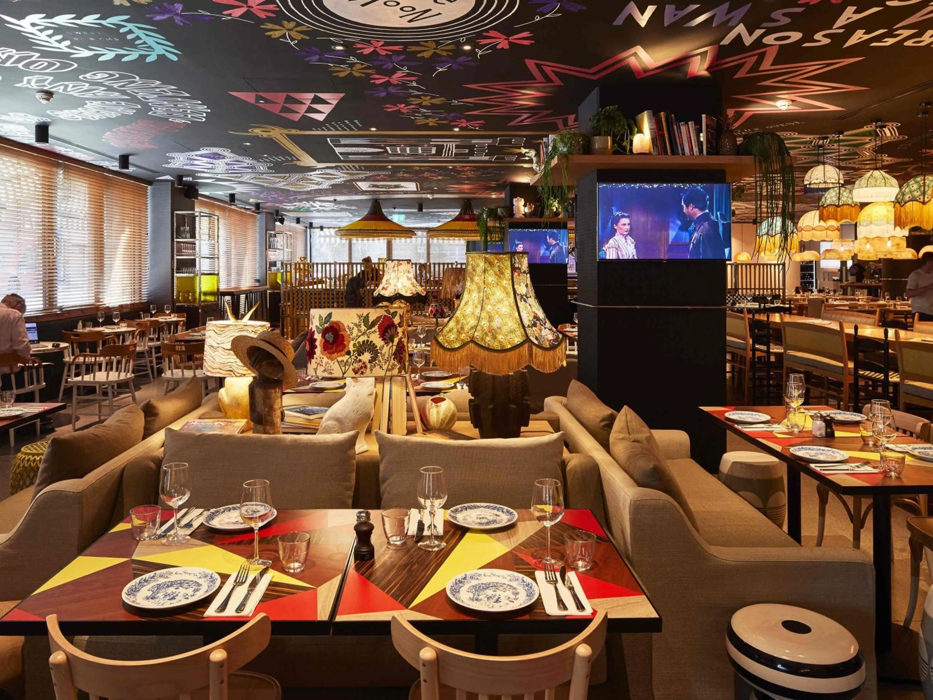 Restaurant/places to eat in Mama Shelter London - Shoreditch