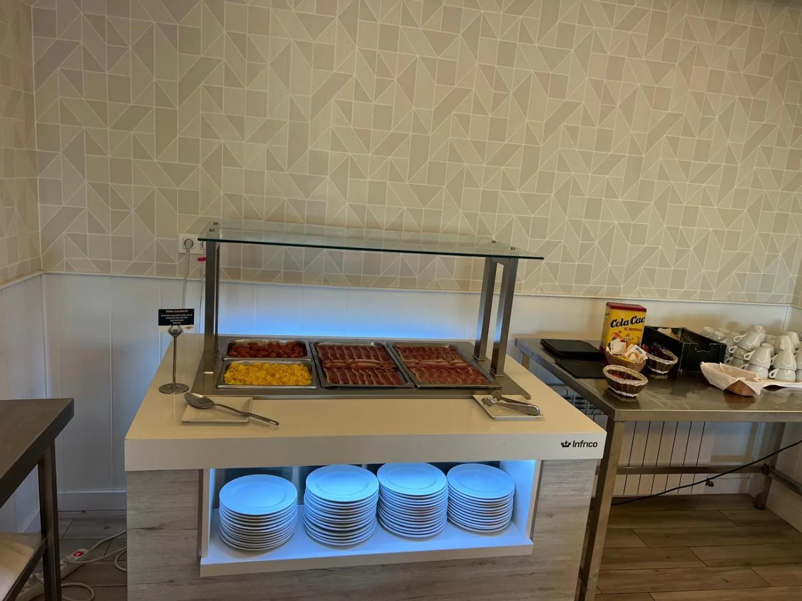 Buffet breakfast in Hotel Restaurante Boabdil