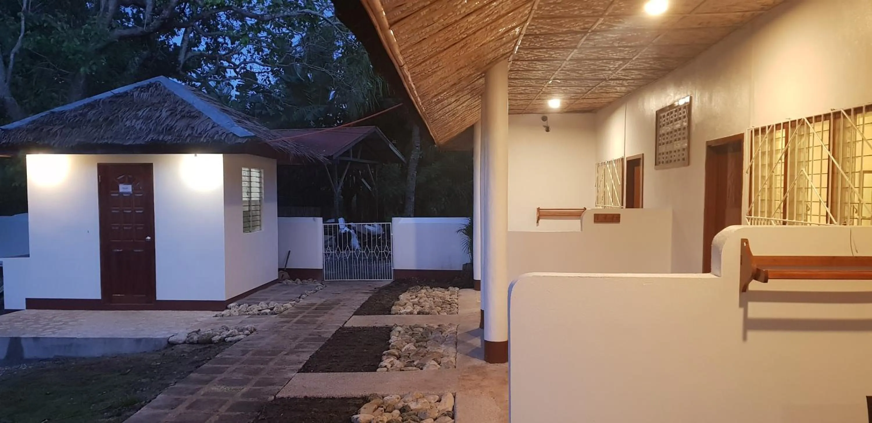 Property building in Divers Lodge Moalboal