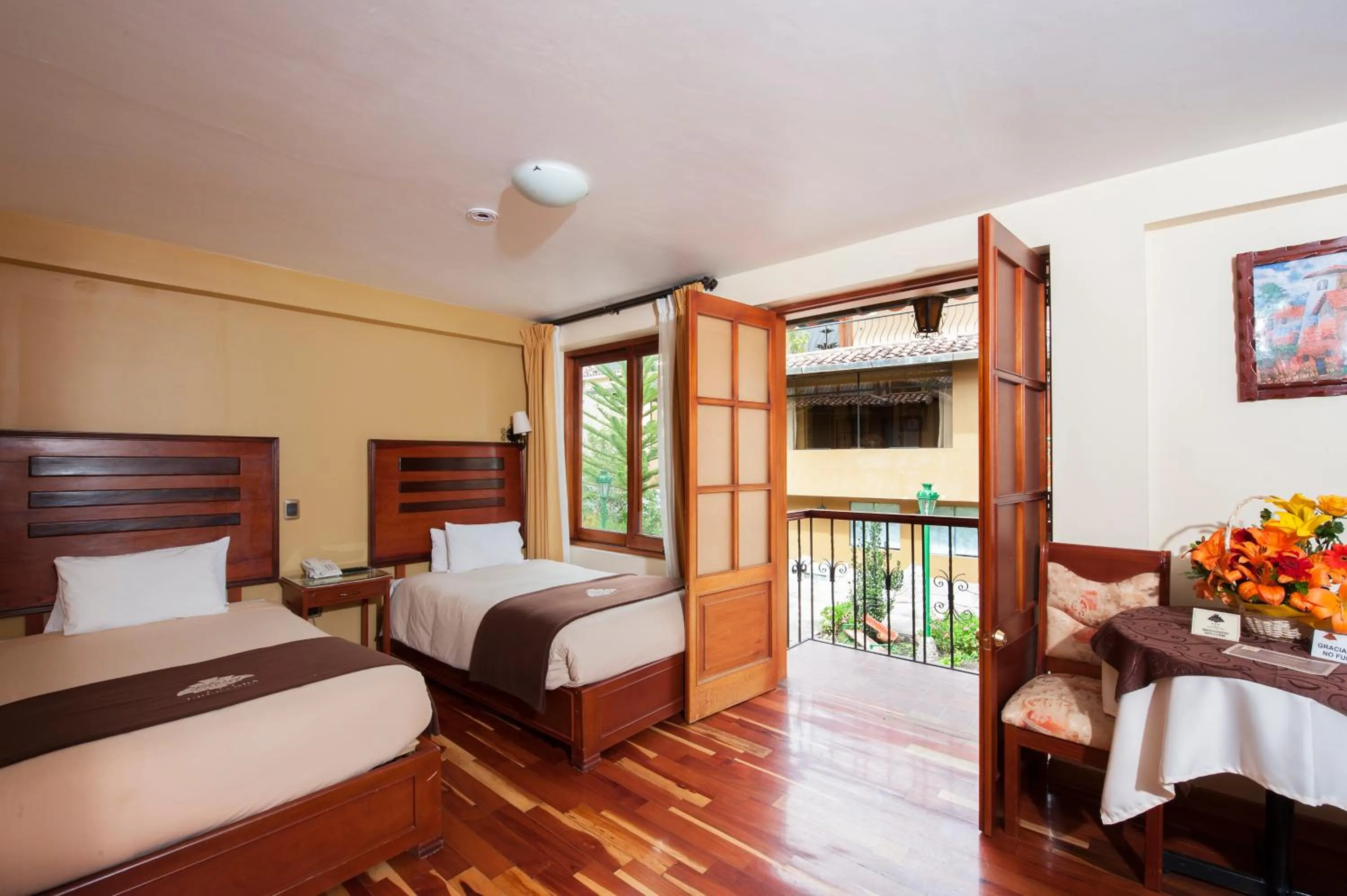 Photo of the whole room, Bed in Hotel Mabey Urubamba