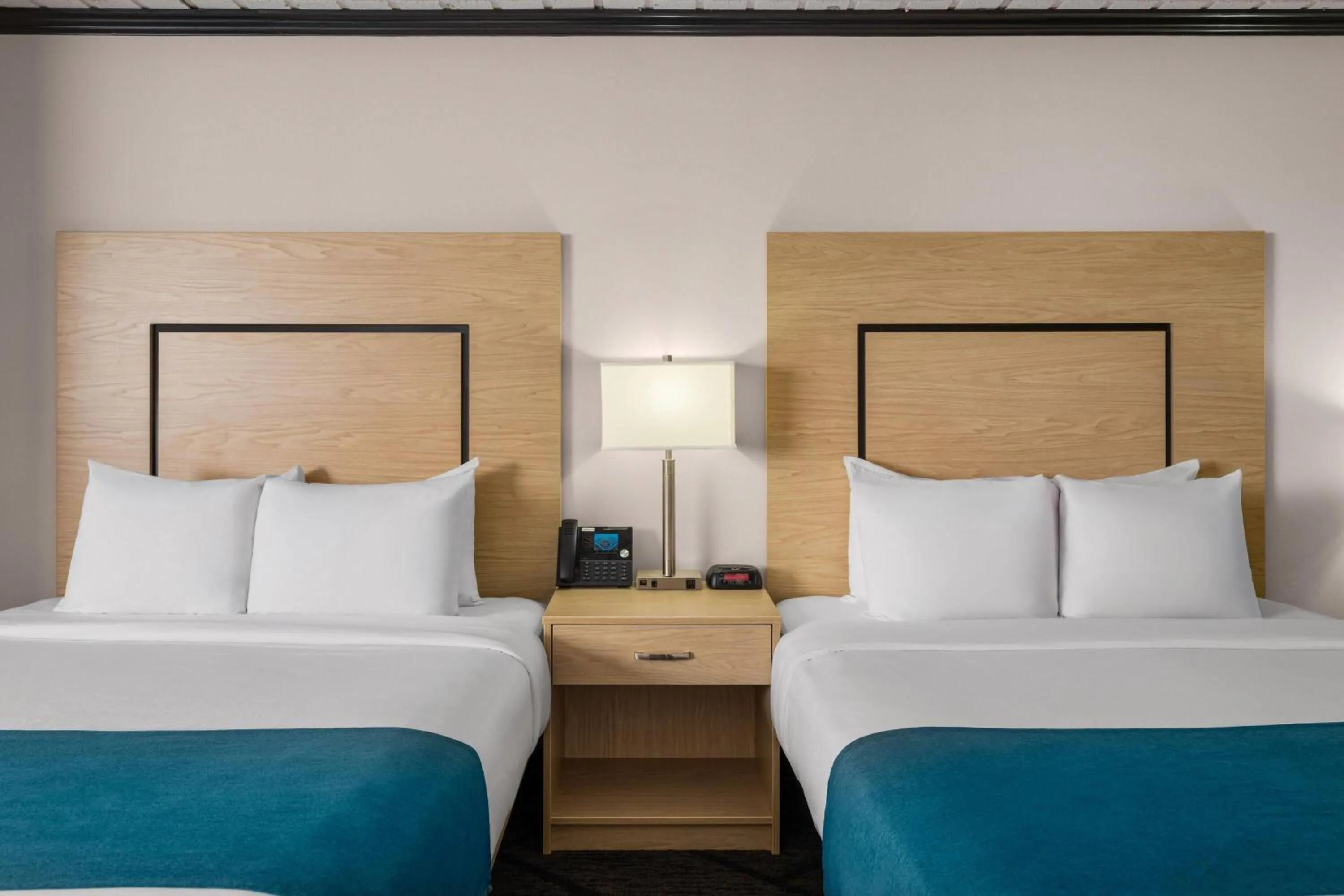 Photo of the whole room, Bed in Sternwheeler Hotel & Conference Centre, Trademark by Wyndham