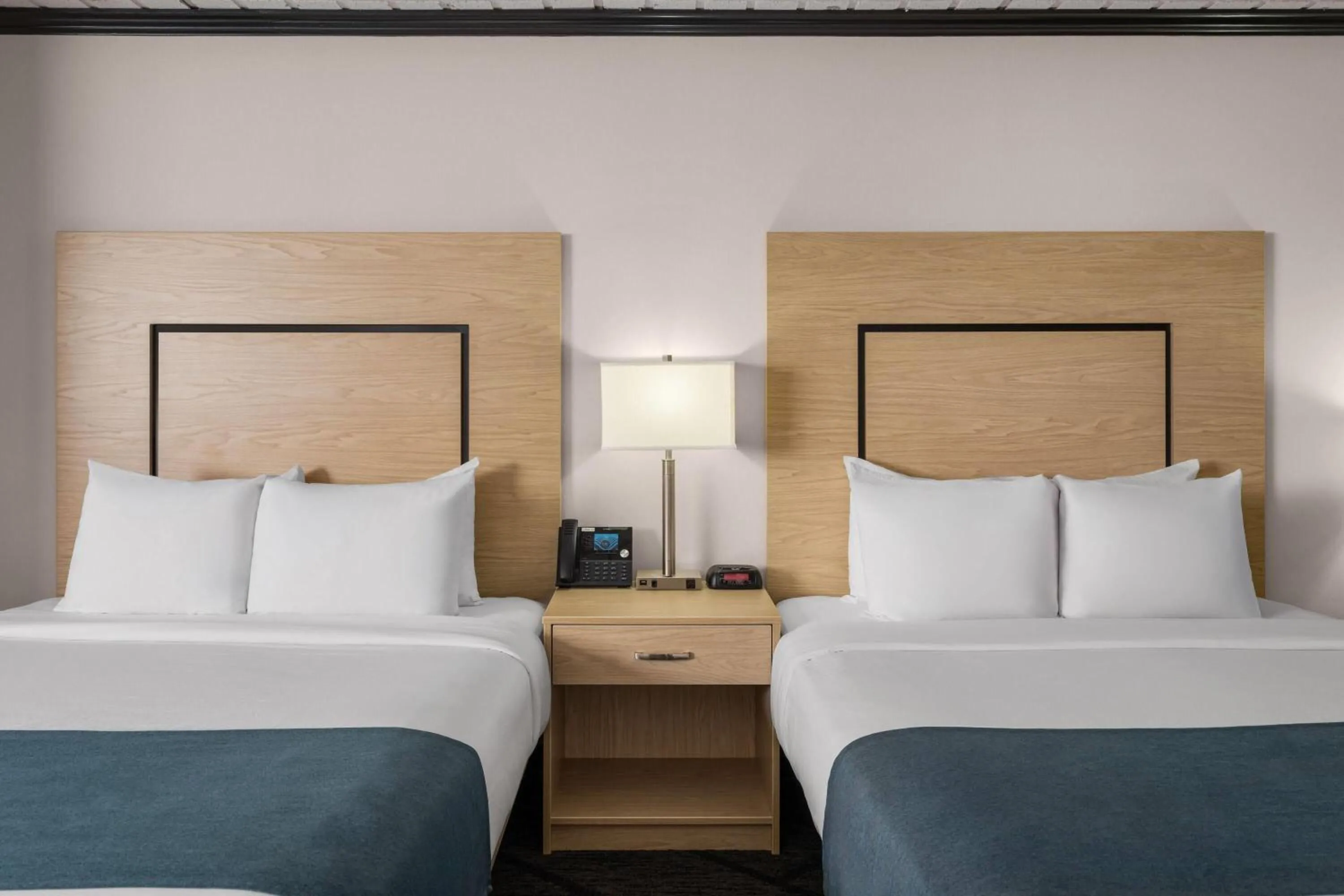 Photo of the whole room, Bed in Sternwheeler Hotel & Conference Centre, Trademark by Wyndham