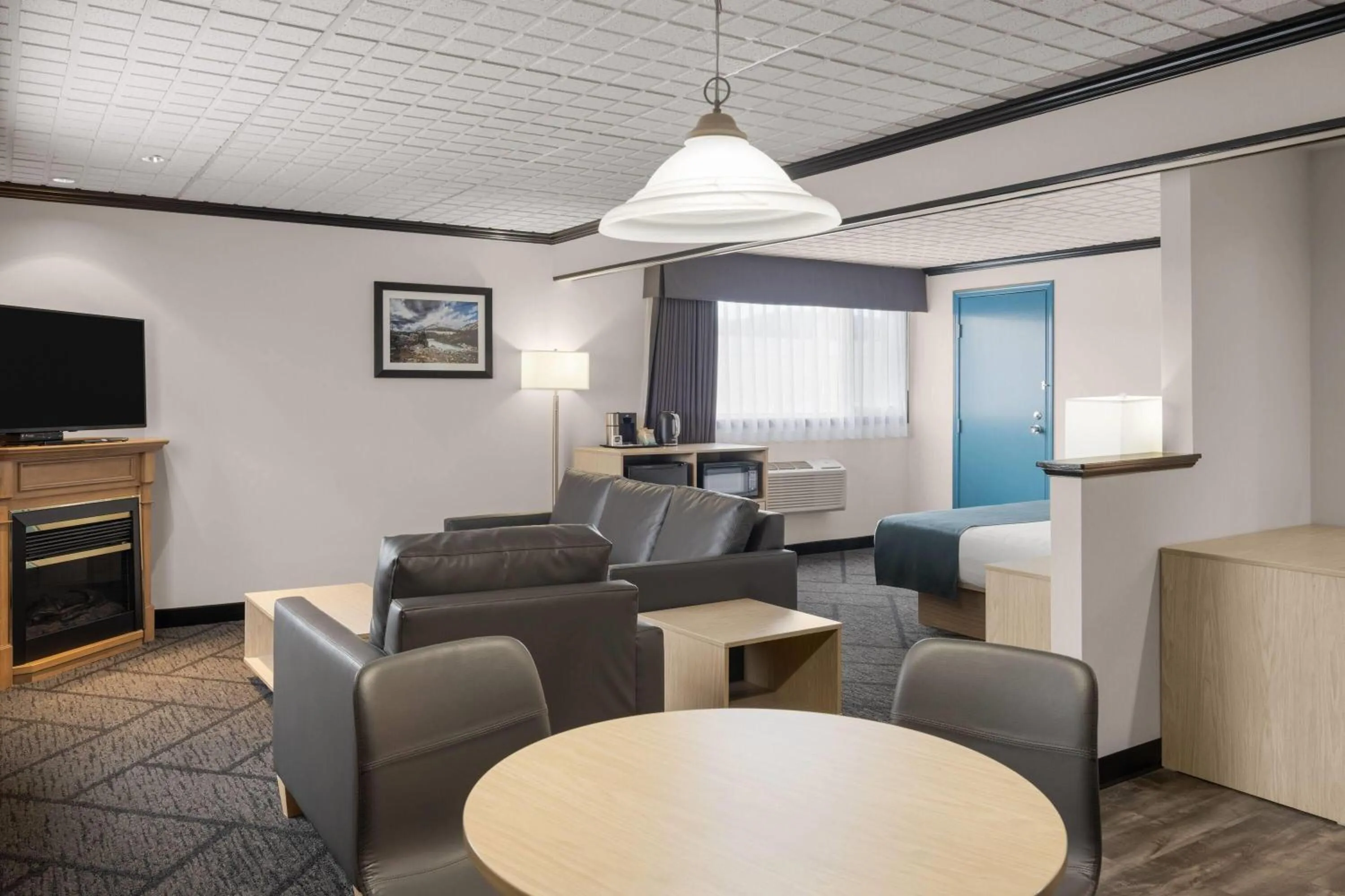 Photo of the whole room in Sternwheeler Hotel & Conference Centre, Trademark by Wyndham