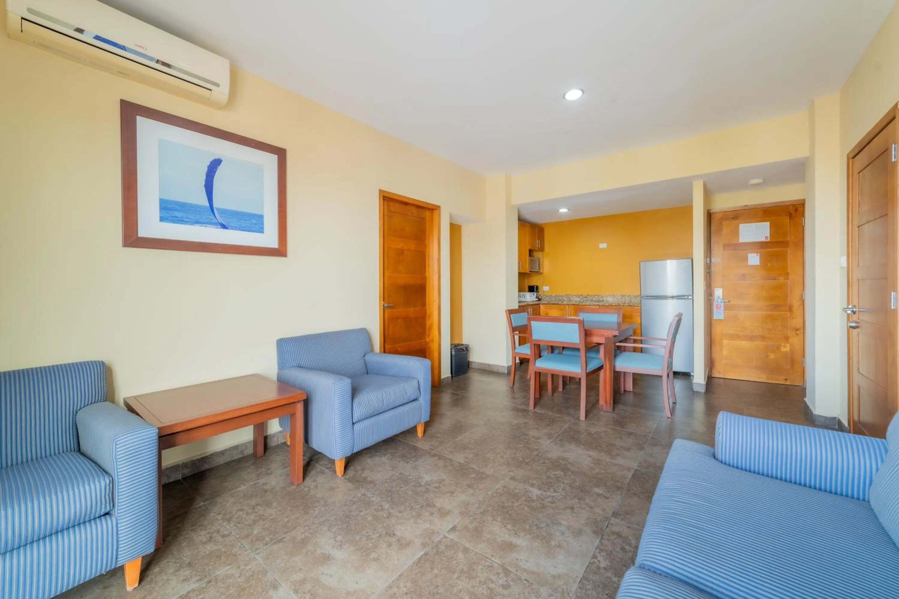 Kitchen or kitchenette in Seven Crown La Paz Centro Historico