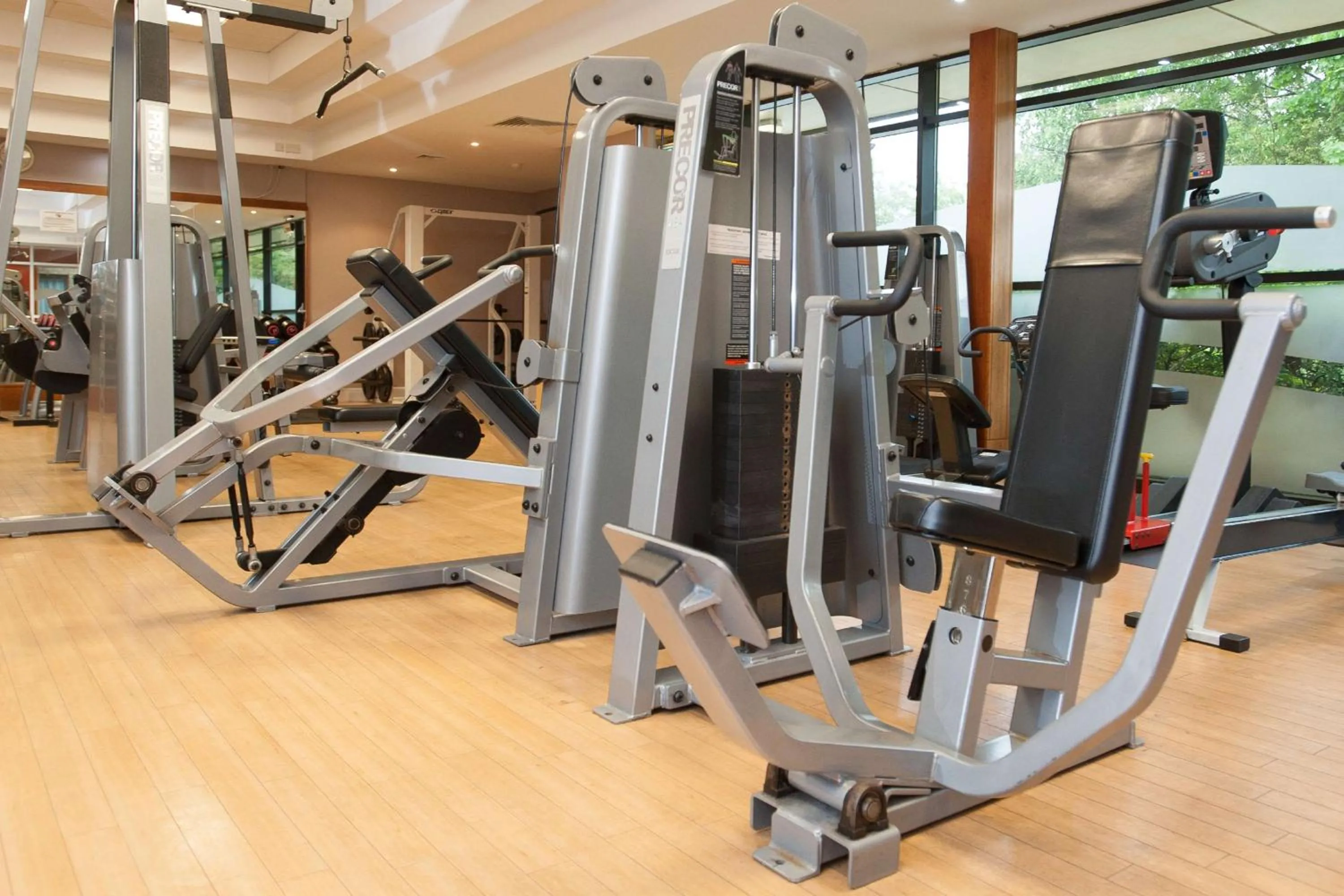 Fitness centre/facilities in DoubleTree by Hilton Edinburgh Airport