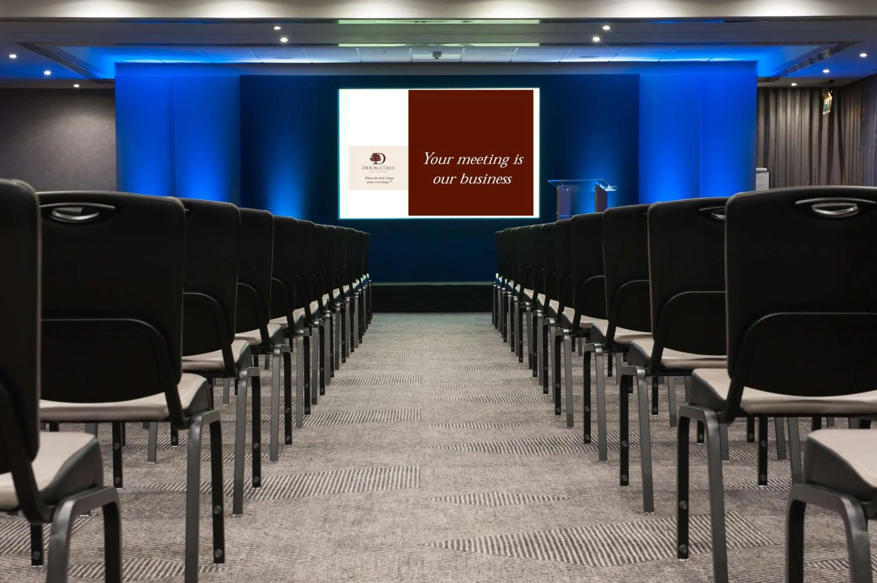 Meeting/conference room in DoubleTree by Hilton Edinburgh Airport