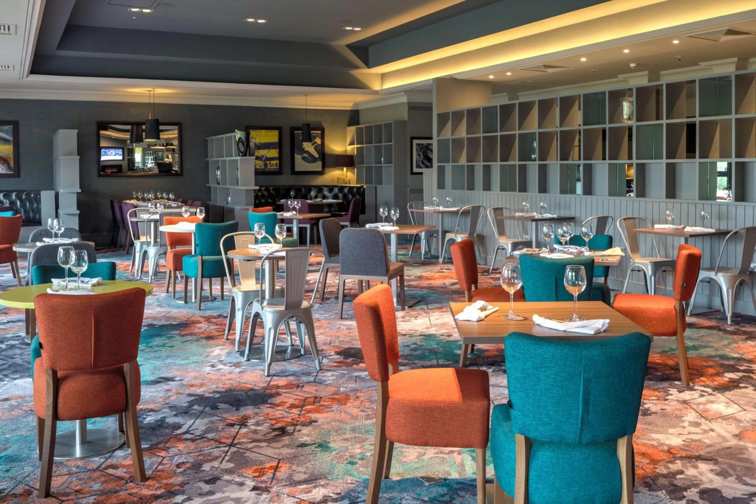 Restaurant/places to eat in DoubleTree by Hilton Edinburgh Airport