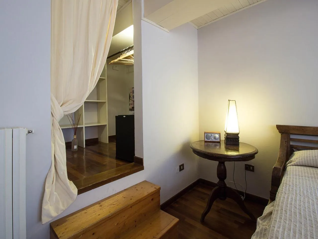 Bed in Your Florence