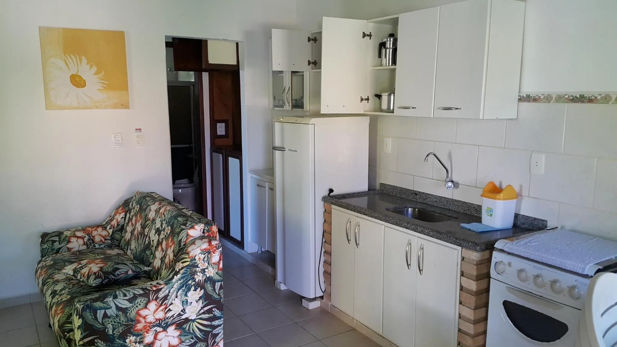 Coffee/tea facilities in Hotel Residencial do Mirante