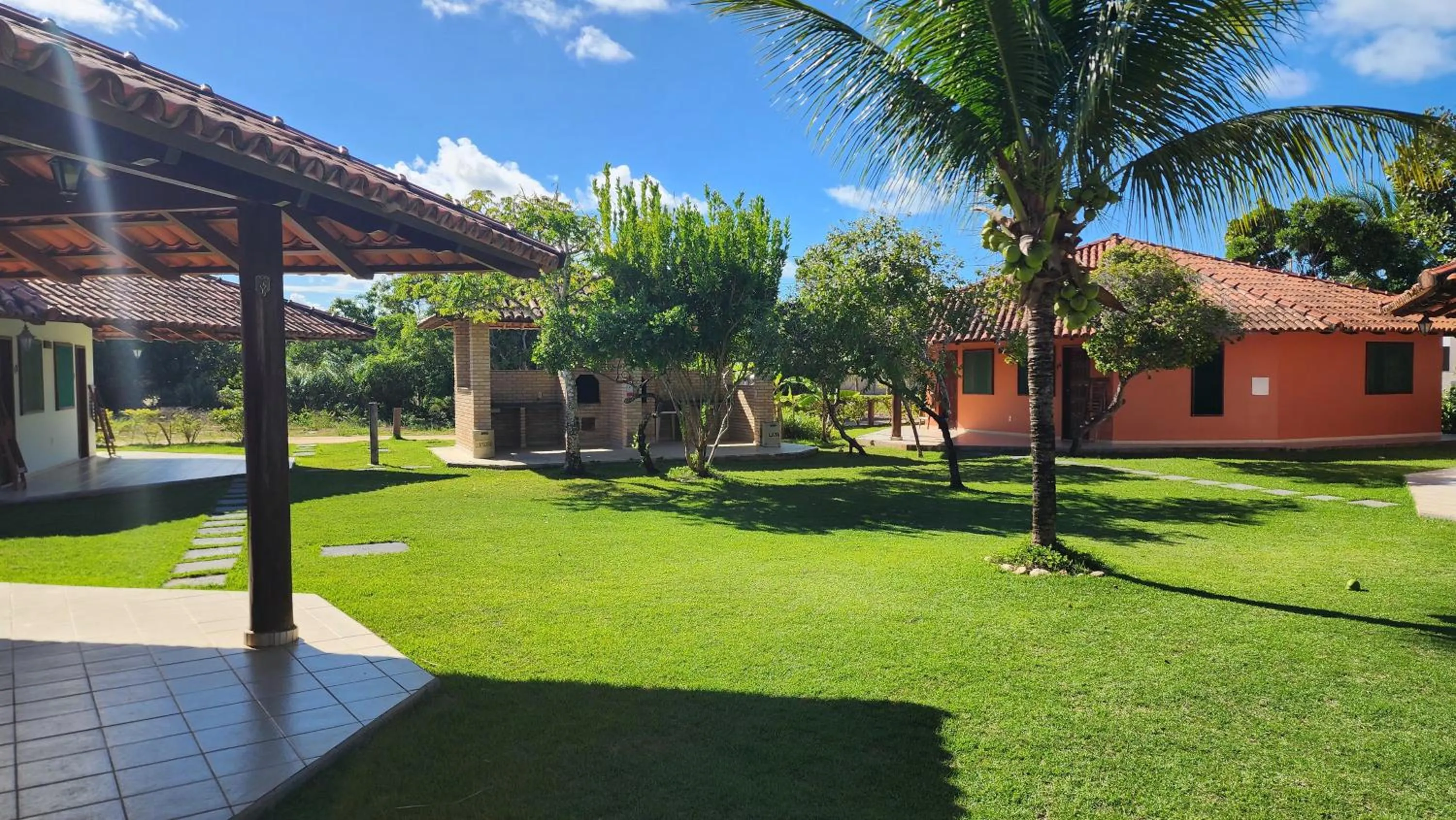 BBQ facilities in Hotel Residencial do Mirante