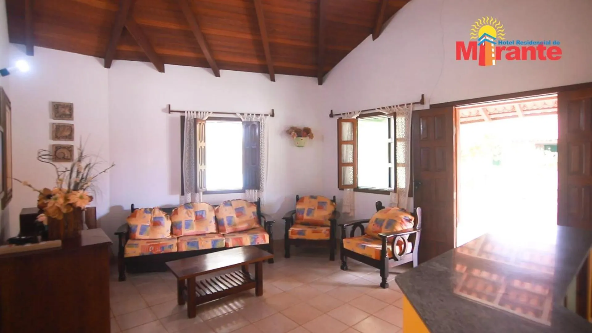 Seating area in Hotel Residencial do Mirante