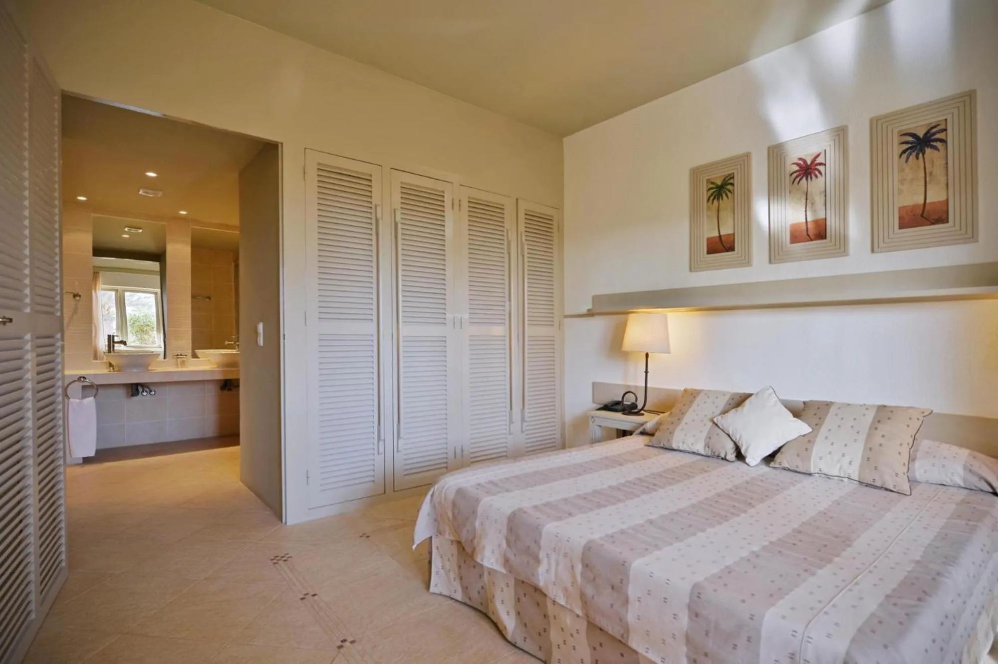 Photo of the whole room, Bed in Hotel Morabeza