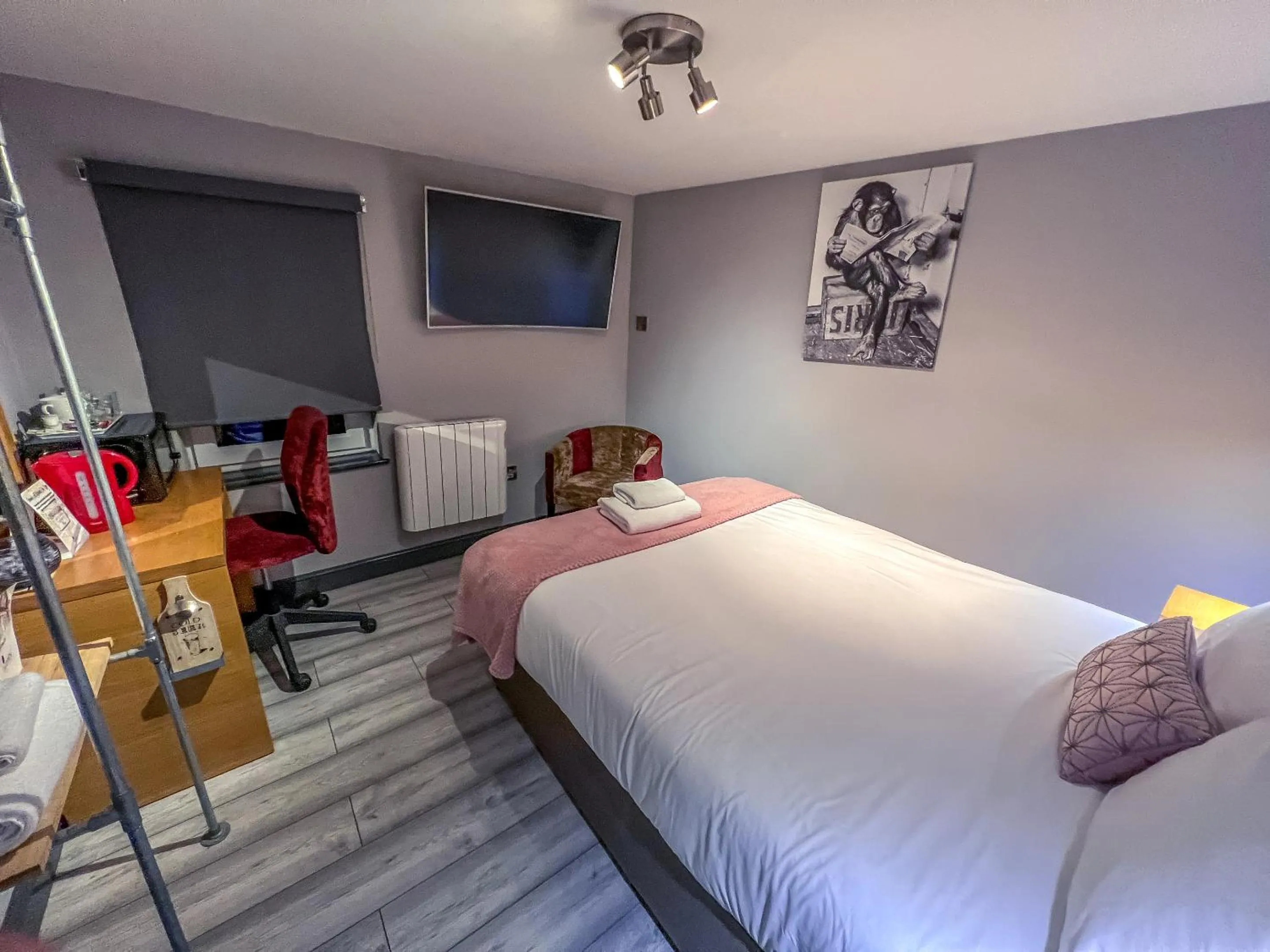 Bedroom, Bed in Twenty Hotel and Bar