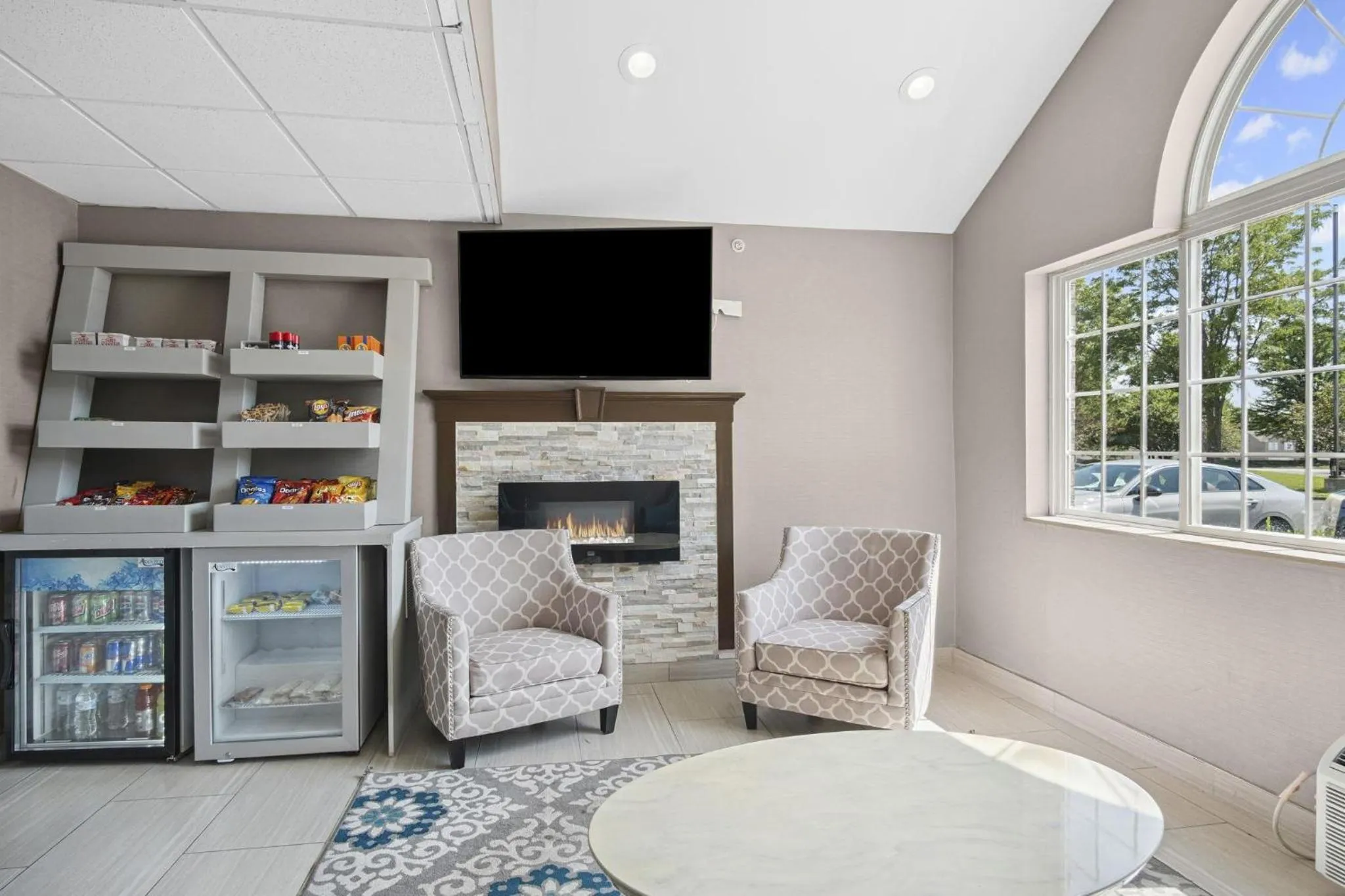 Lobby or reception in Sonesta Essential Hotels & Suites Kansas City Blue Springs