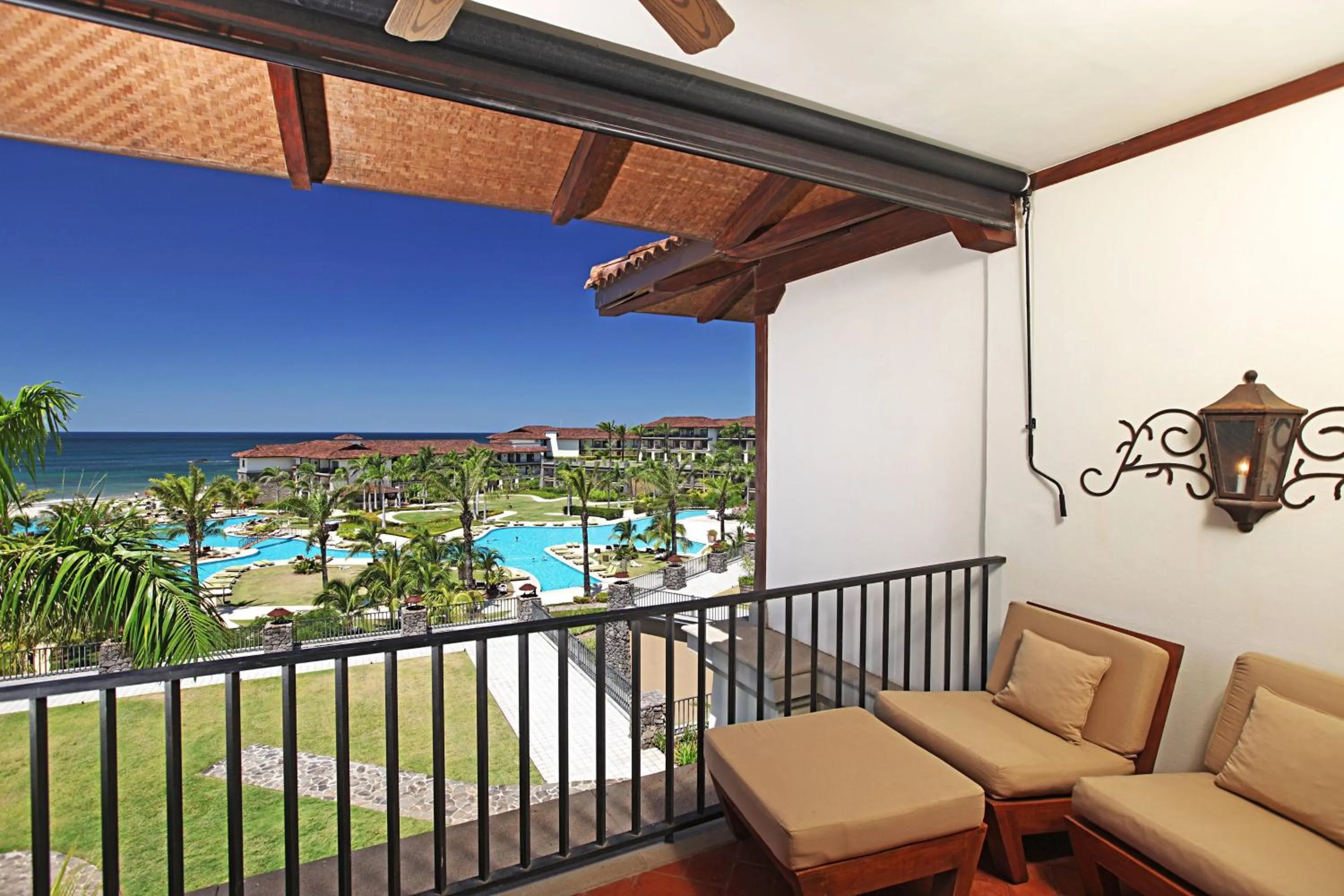 Photo of the whole room in JW Marriott Guanacaste Resort & Spa