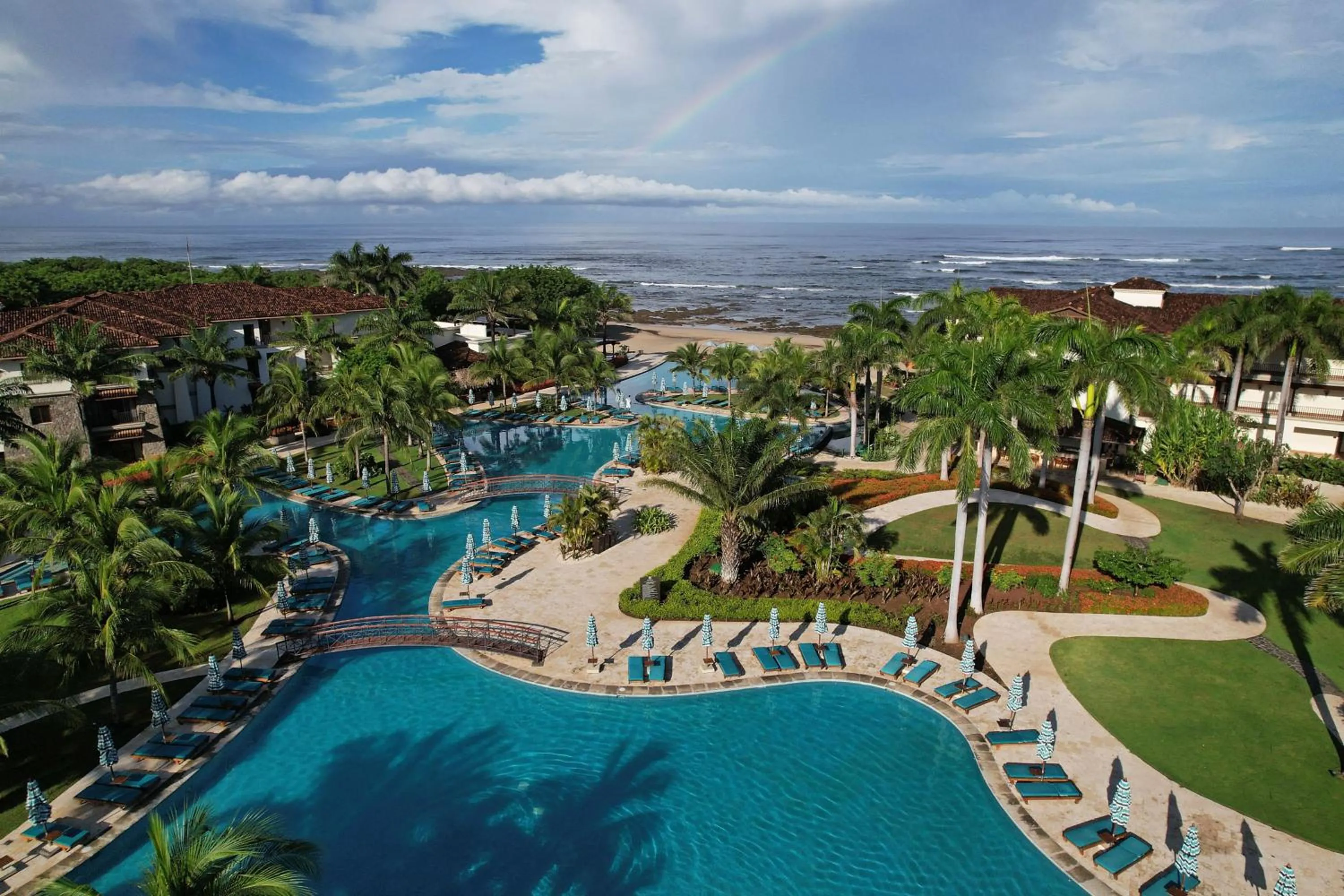 Swimming pool in JW Marriott Guanacaste Resort & Spa