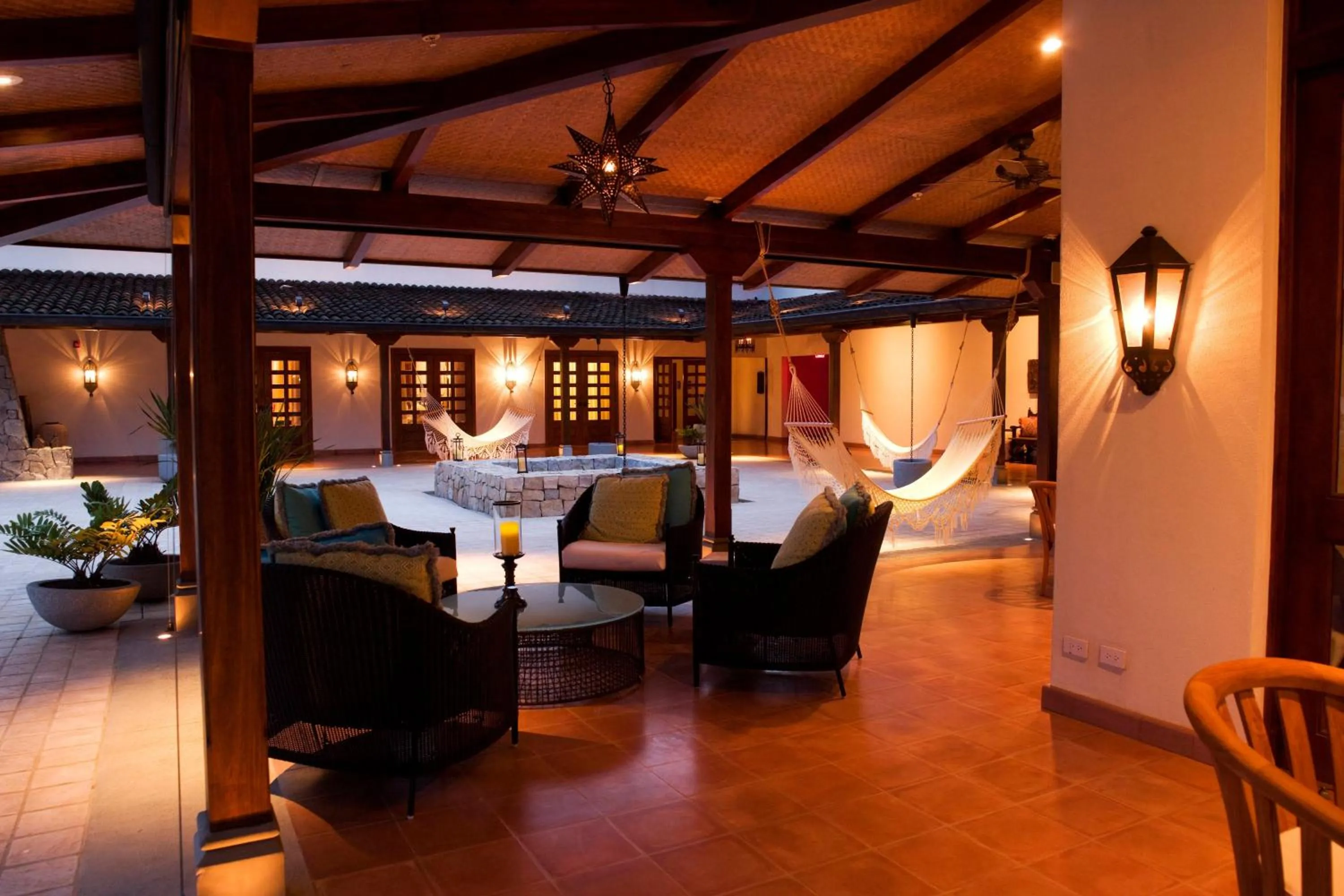 Restaurant/places to eat, Bed in JW Marriott Guanacaste Resort & Spa