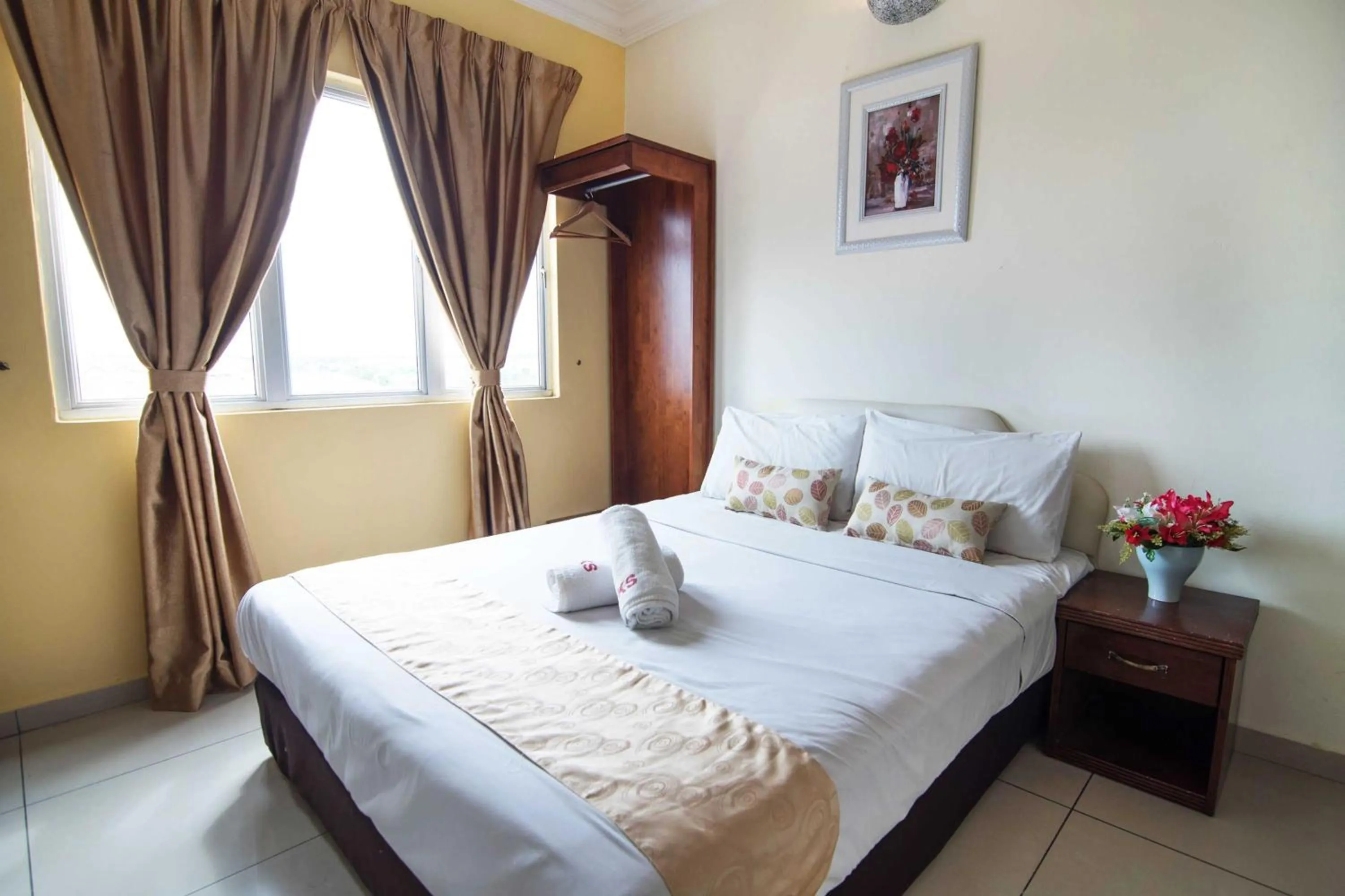 Bedroom, Bed in Sun Inns Hotel Sitiawan