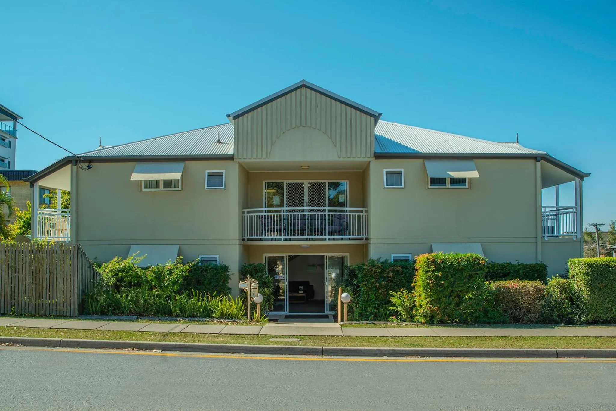 Facade/entrance in Chermside Court Motel