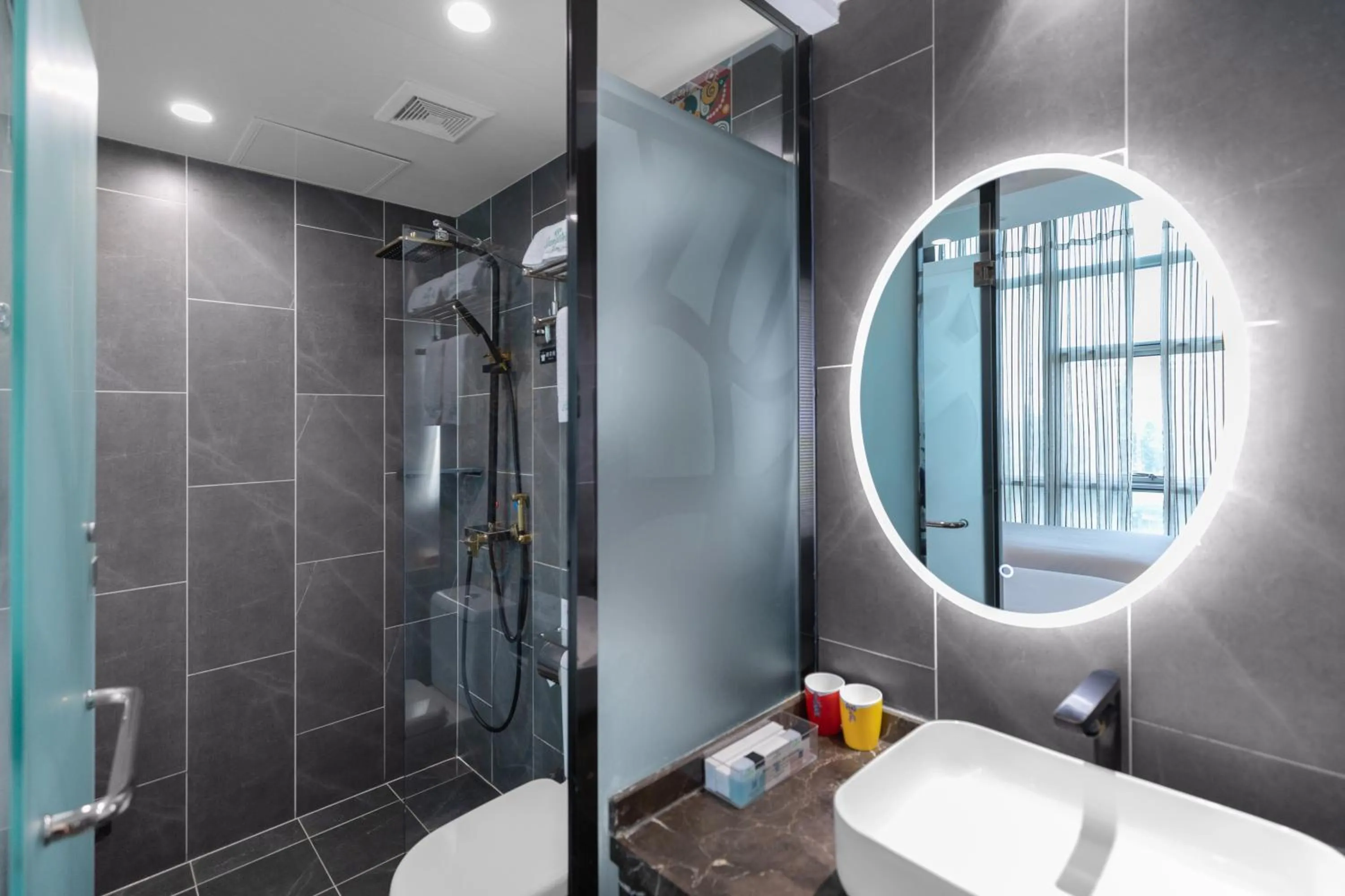 Bathroom in Spring Time Hotel