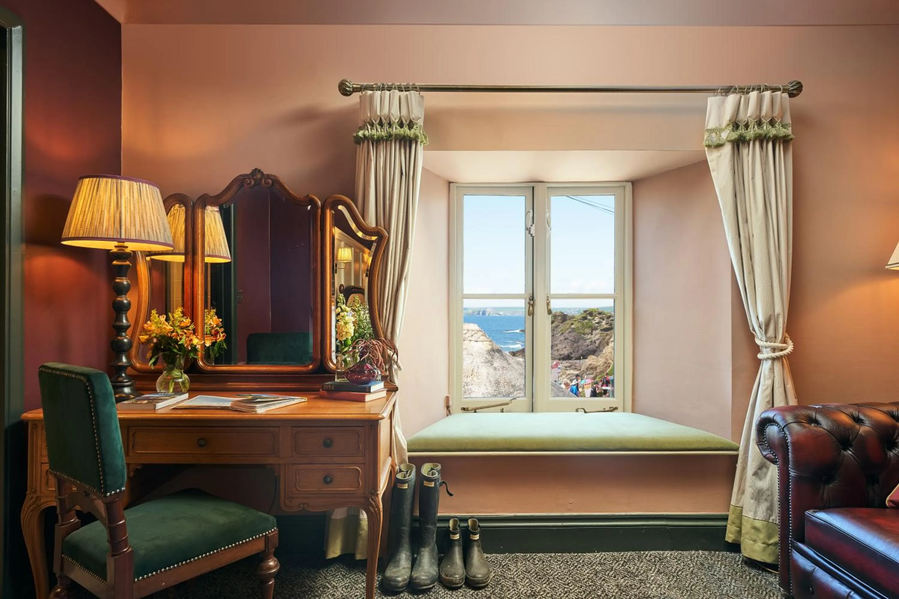 Seating area in Hope & Anchor