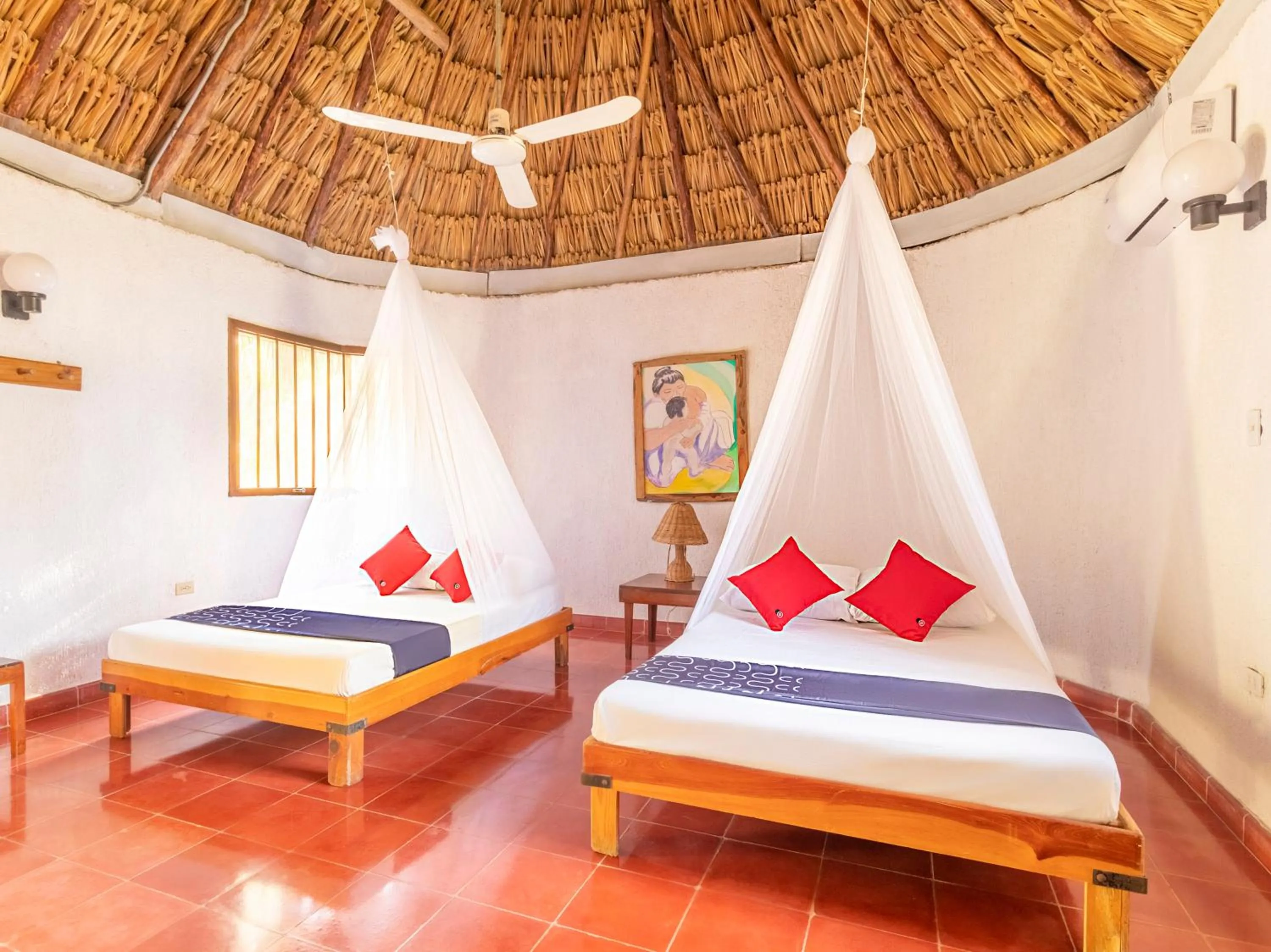 Photo of the whole room in Hotel Villas del Ángel