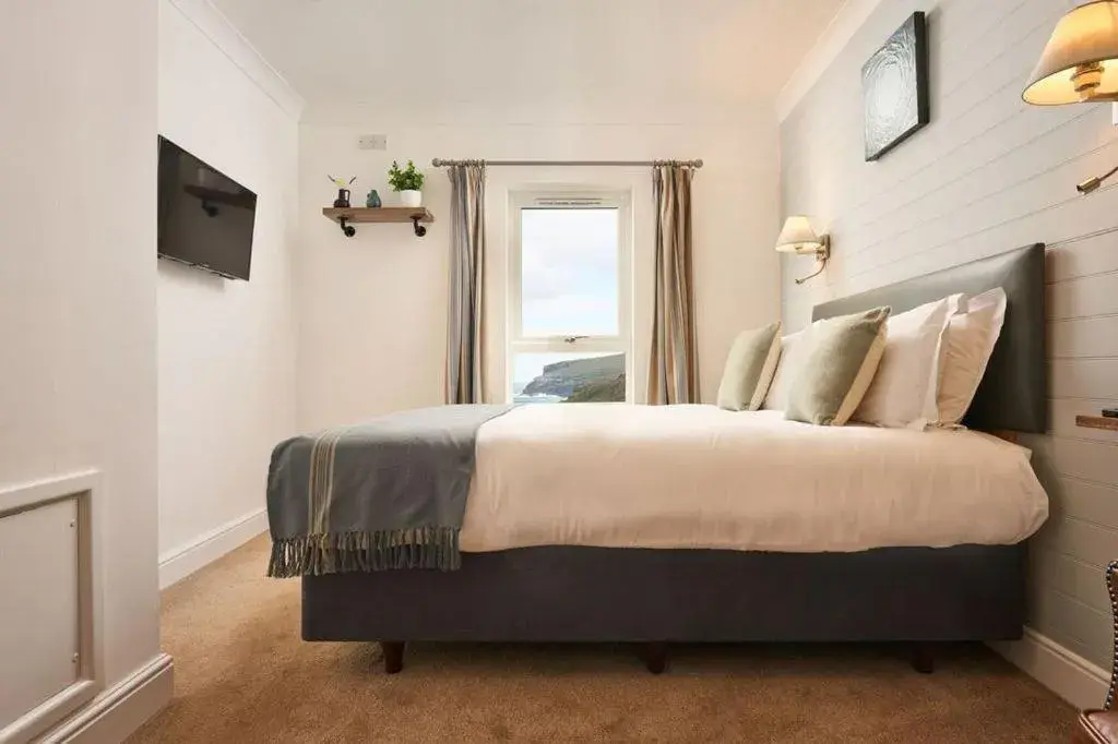 Double Room - single occupancy in Port William Inn Double Room - single occupancy in Port William Inn