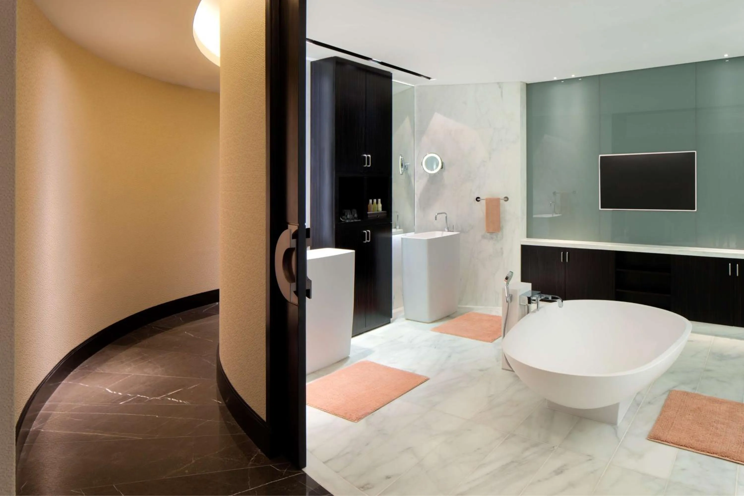 Bathroom in Andaz Capital Gate Abu Dhabi, By Hyatt