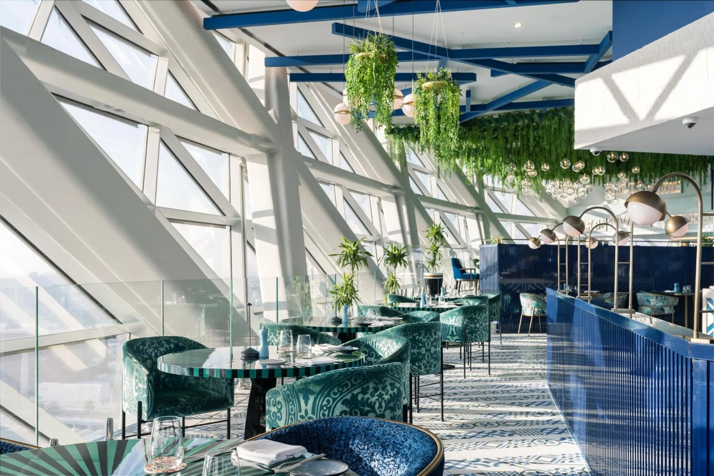 Restaurant/places to eat in Andaz Capital Gate Abu Dhabi, By Hyatt