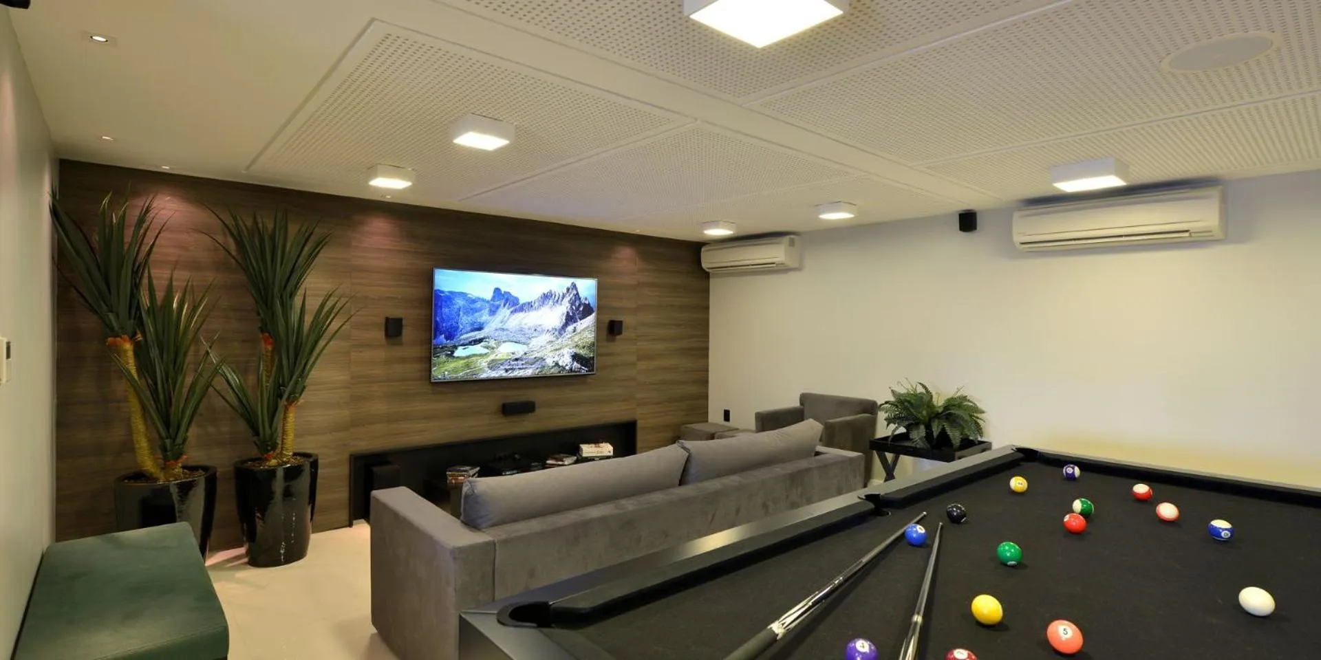 Communal lounge/ TV room in Solar Tambau Residencial