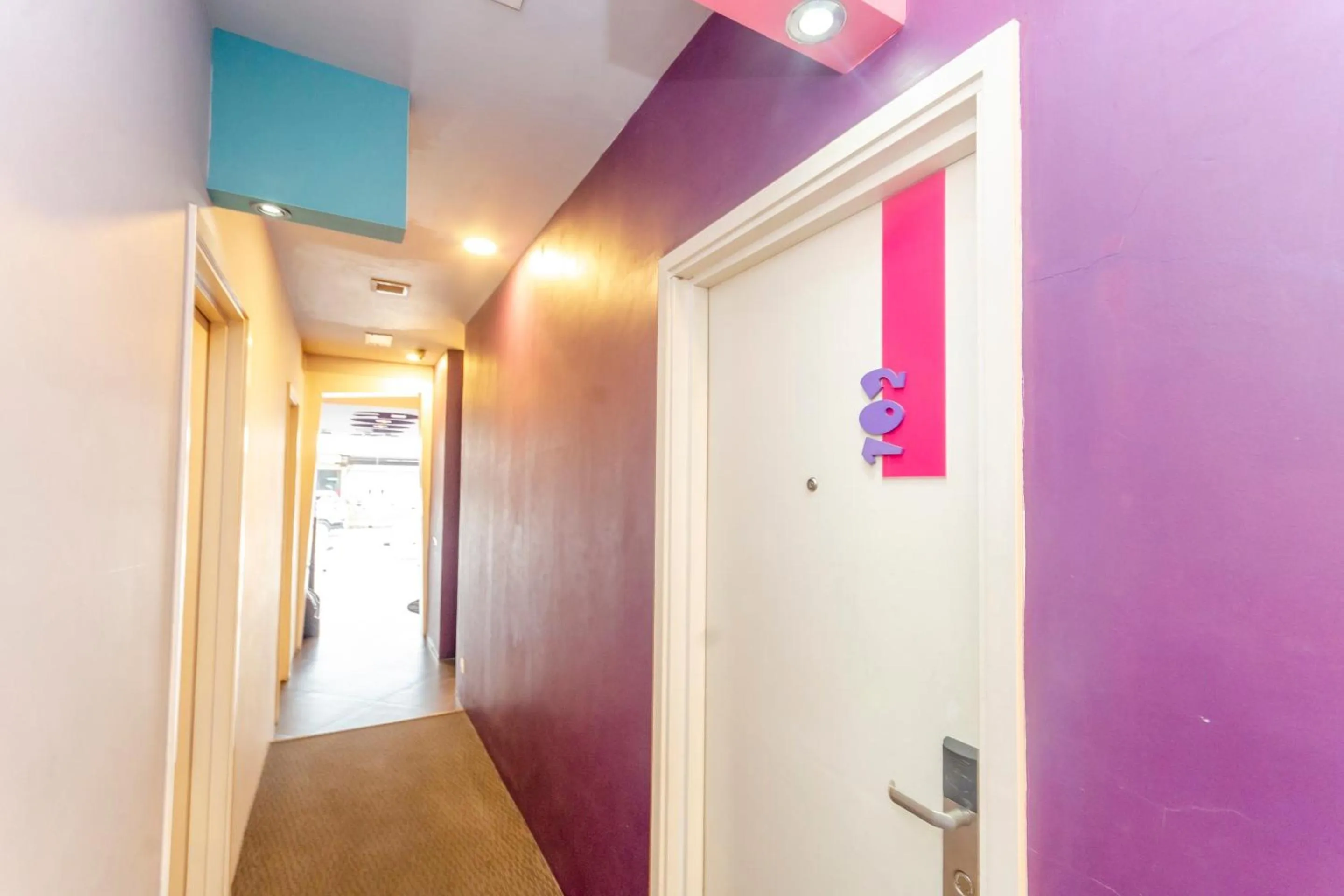 Lobby or reception in Hotel O Rooms Boutique Hotel