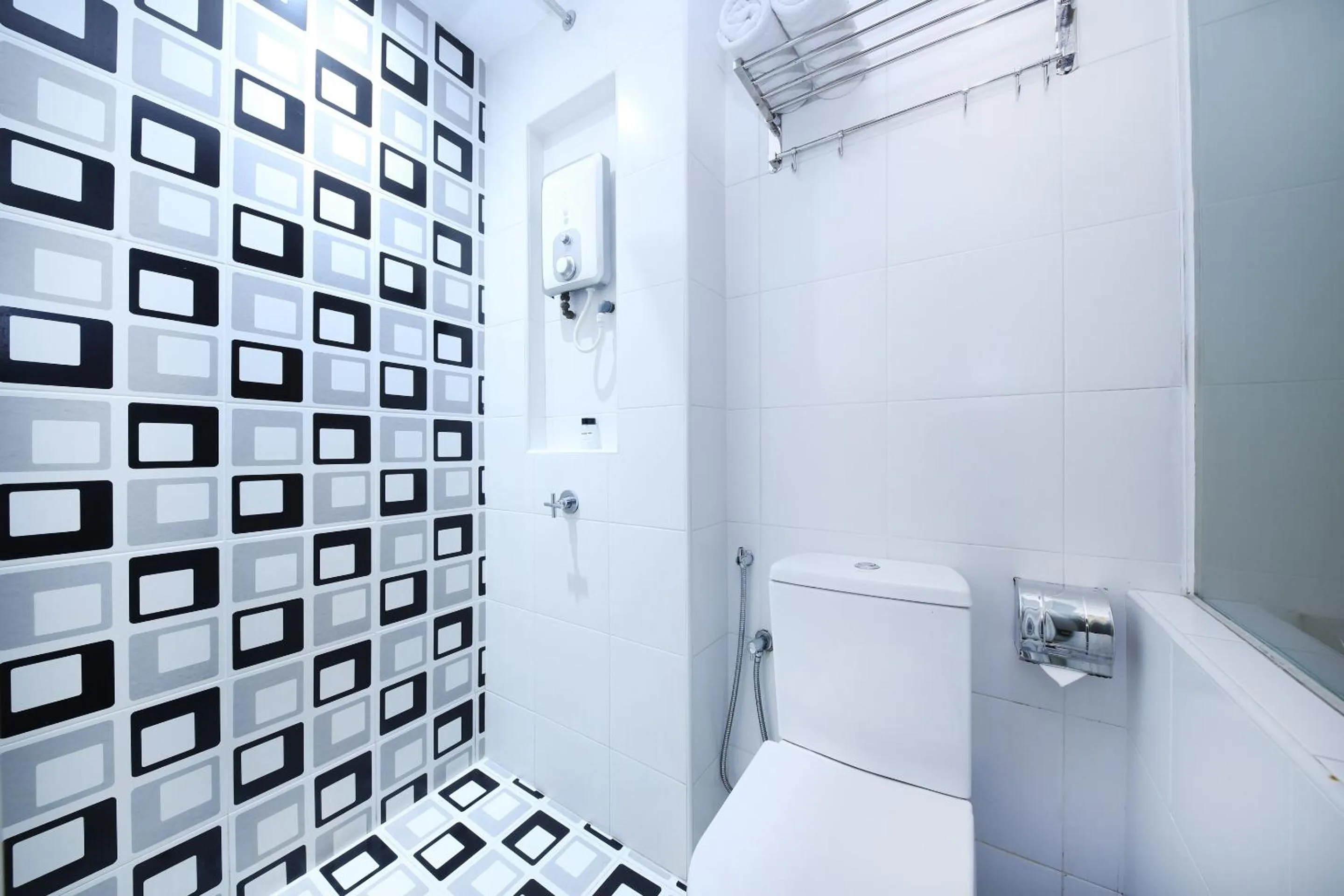 Bathroom in Hotel O Rooms Boutique Hotel