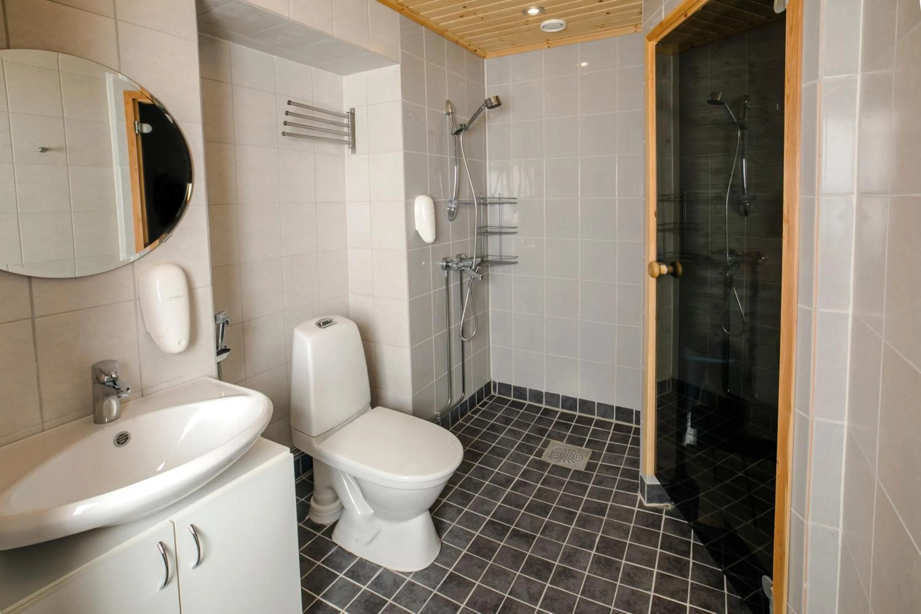 Shower in Kylpylähotelli Pohjanranta