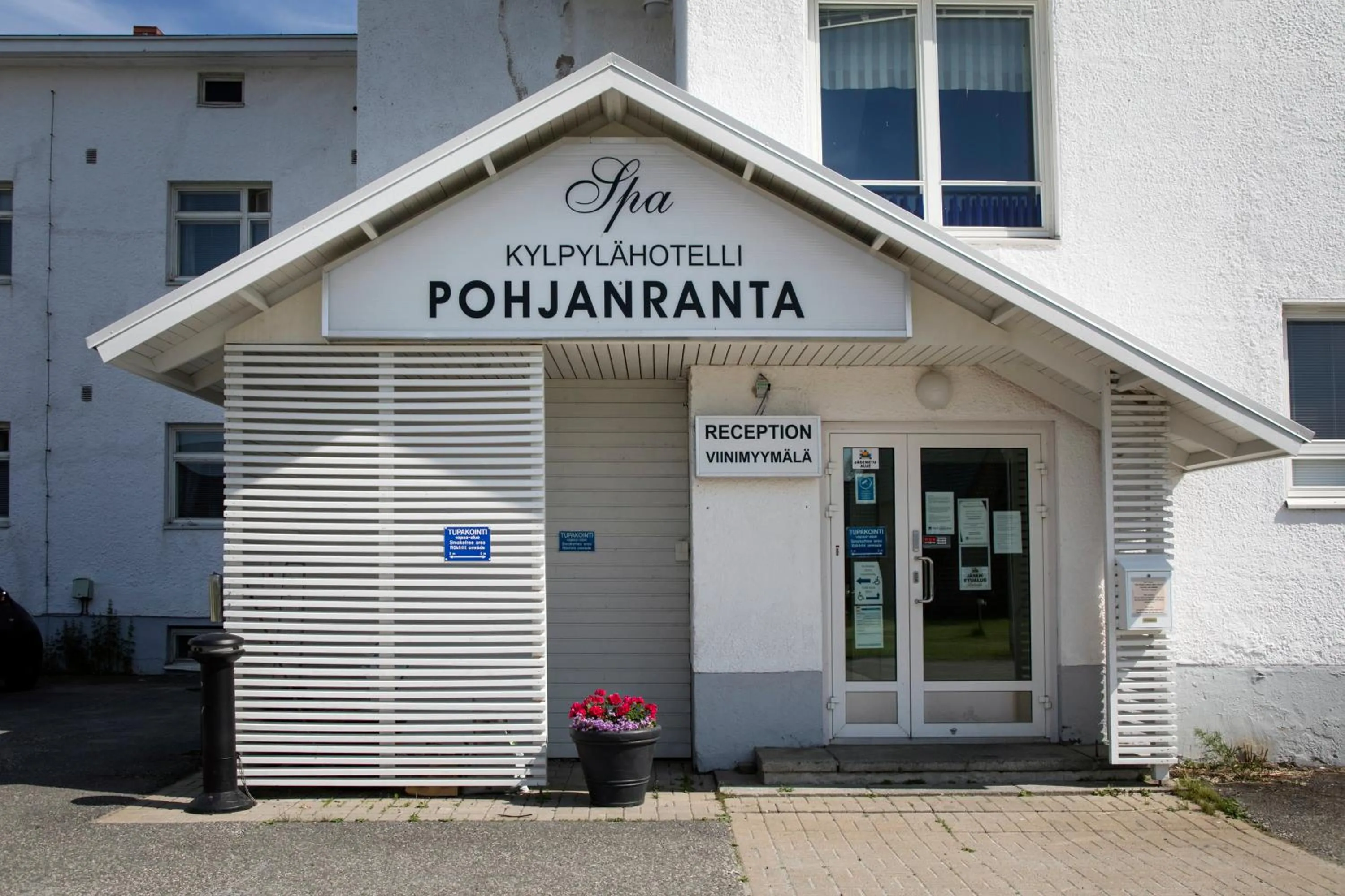 Property building in Kylpylähotelli Pohjanranta