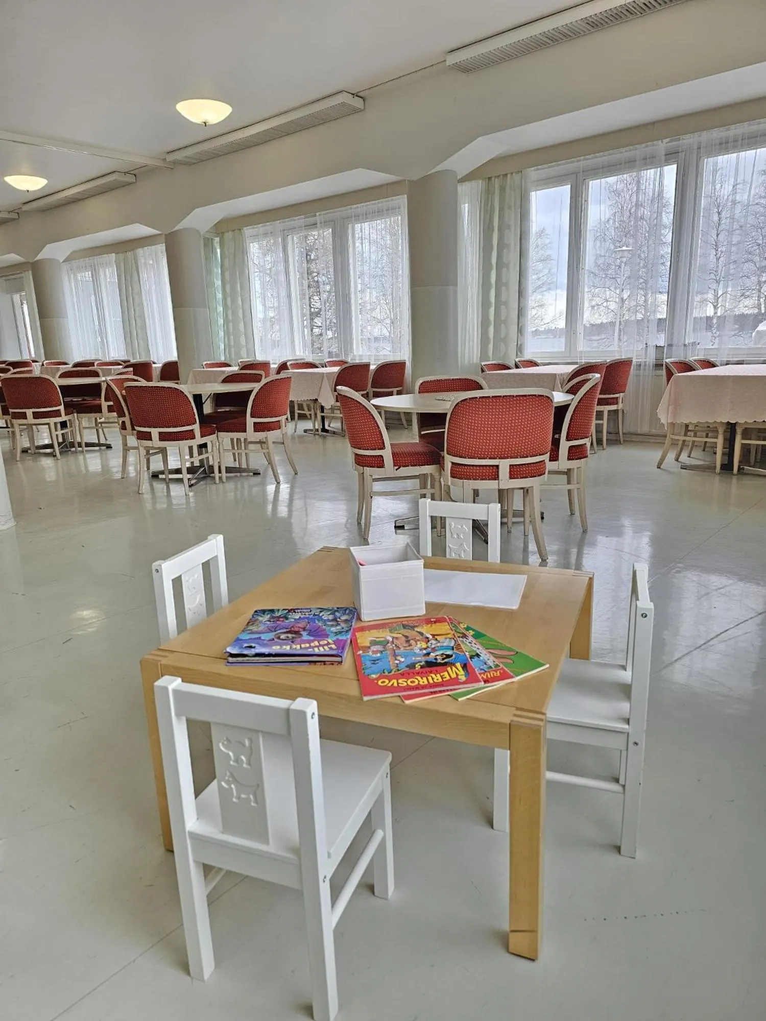 Dining area in Kylpylähotelli Pohjanranta