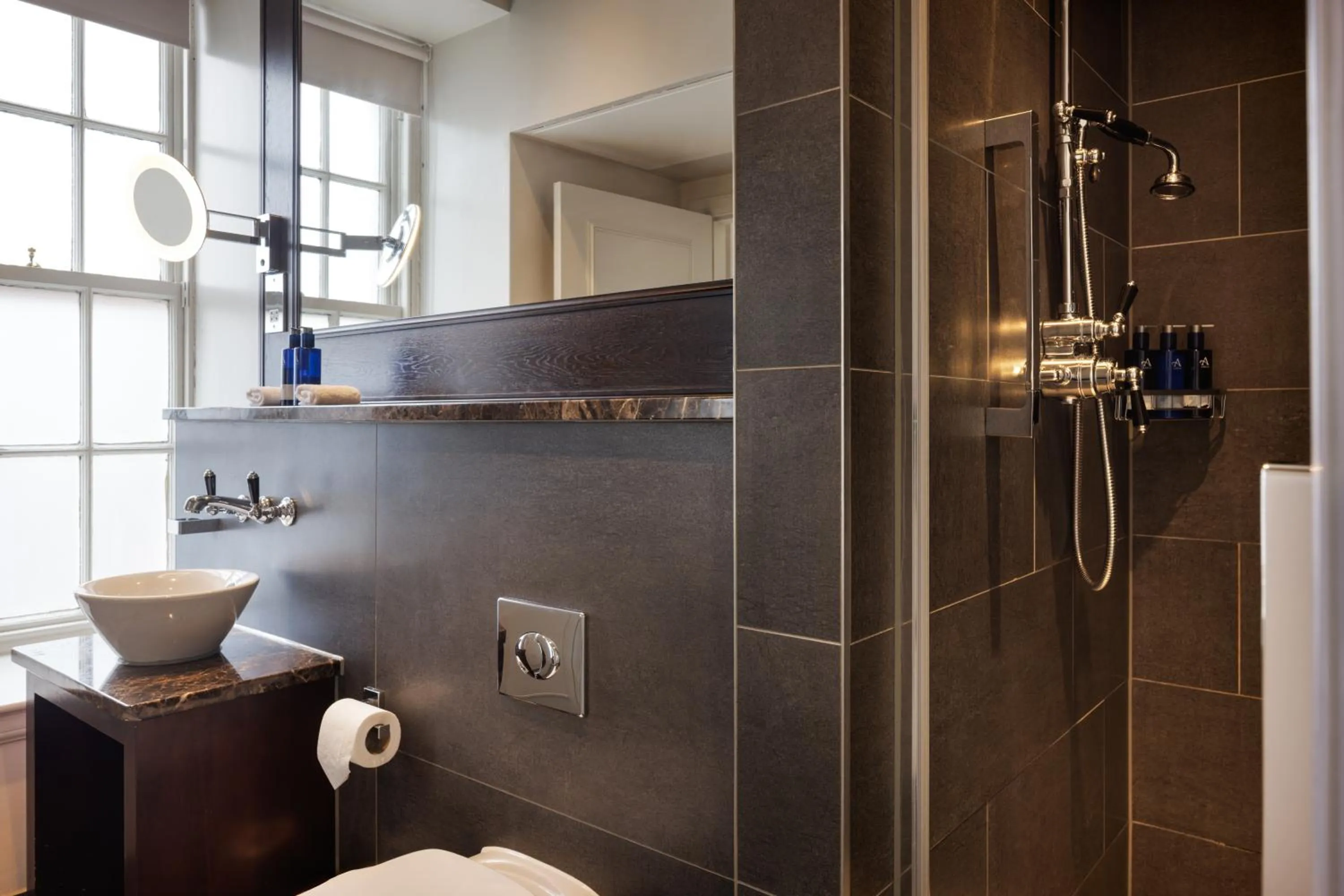 Bathroom in The Caledonian Edinburgh, Curio Collection by Hilton