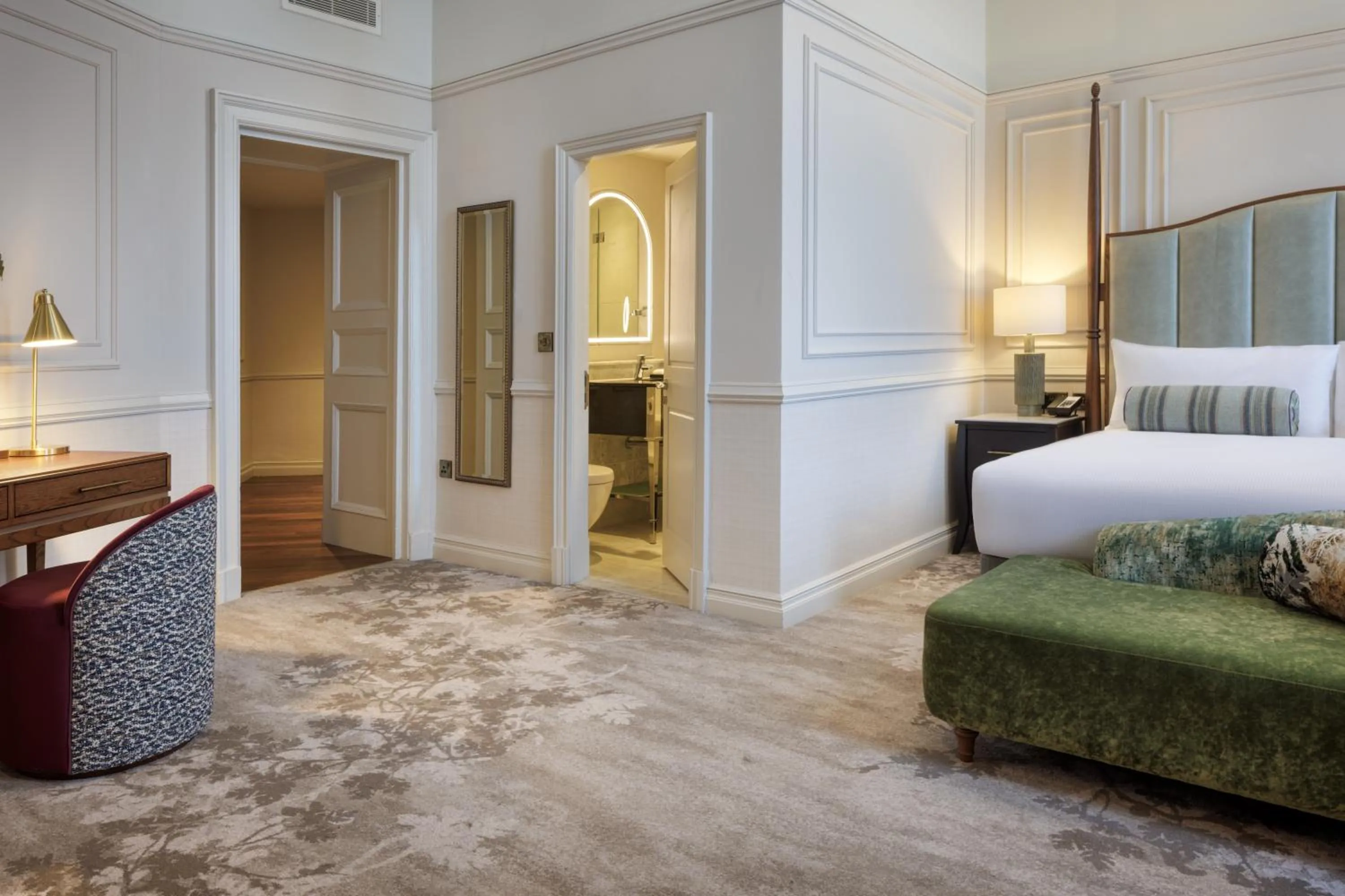 Bed in The Caledonian Edinburgh, Curio Collection by Hilton