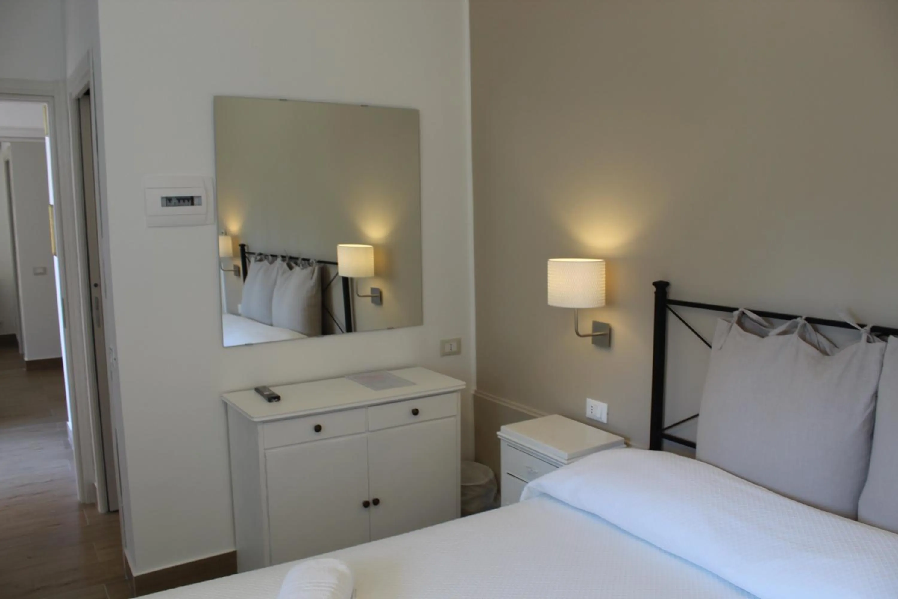 Photo of the whole room, Bed in B&B Casa al Vicolo 2