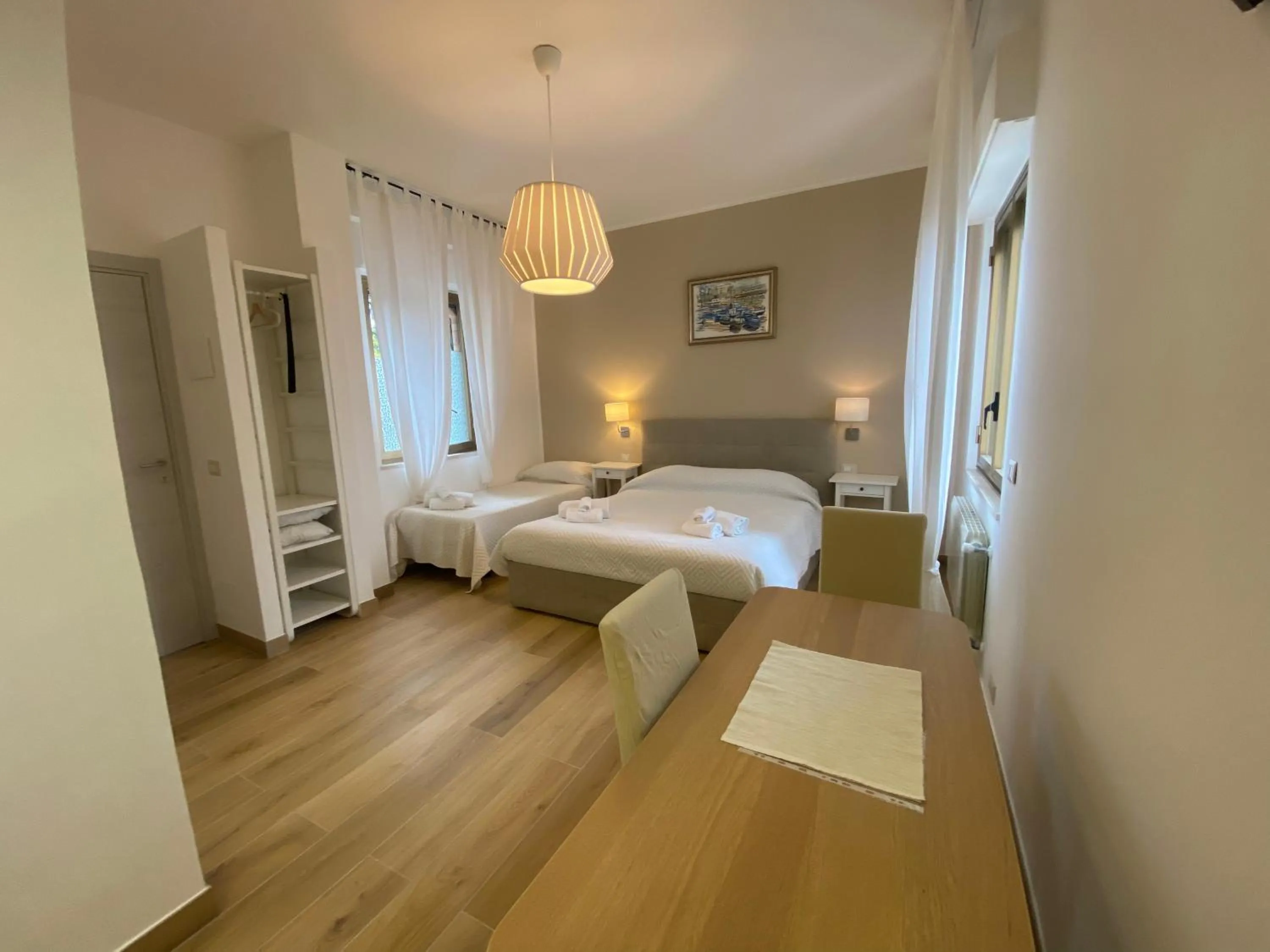 Photo of the whole room, Bed in B&B Casa al Vicolo 2