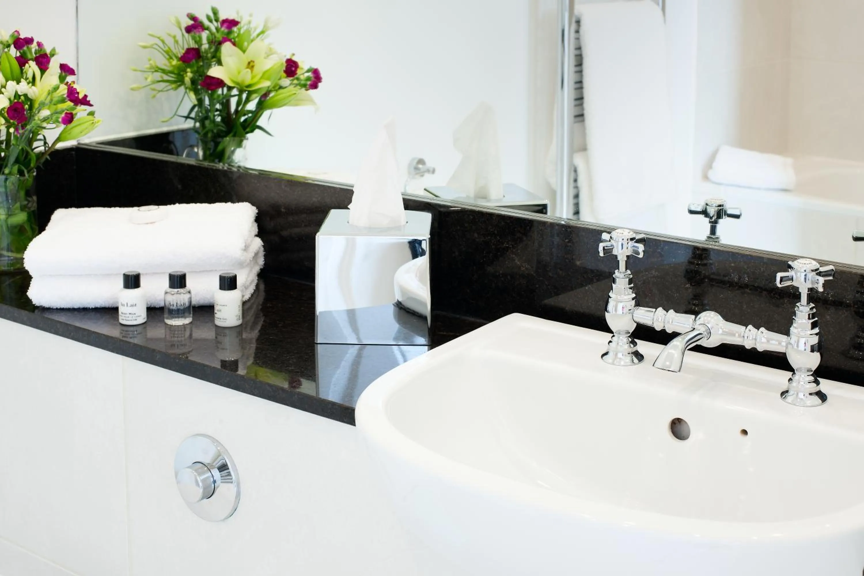 Bathroom in Knockendarroch Hotel