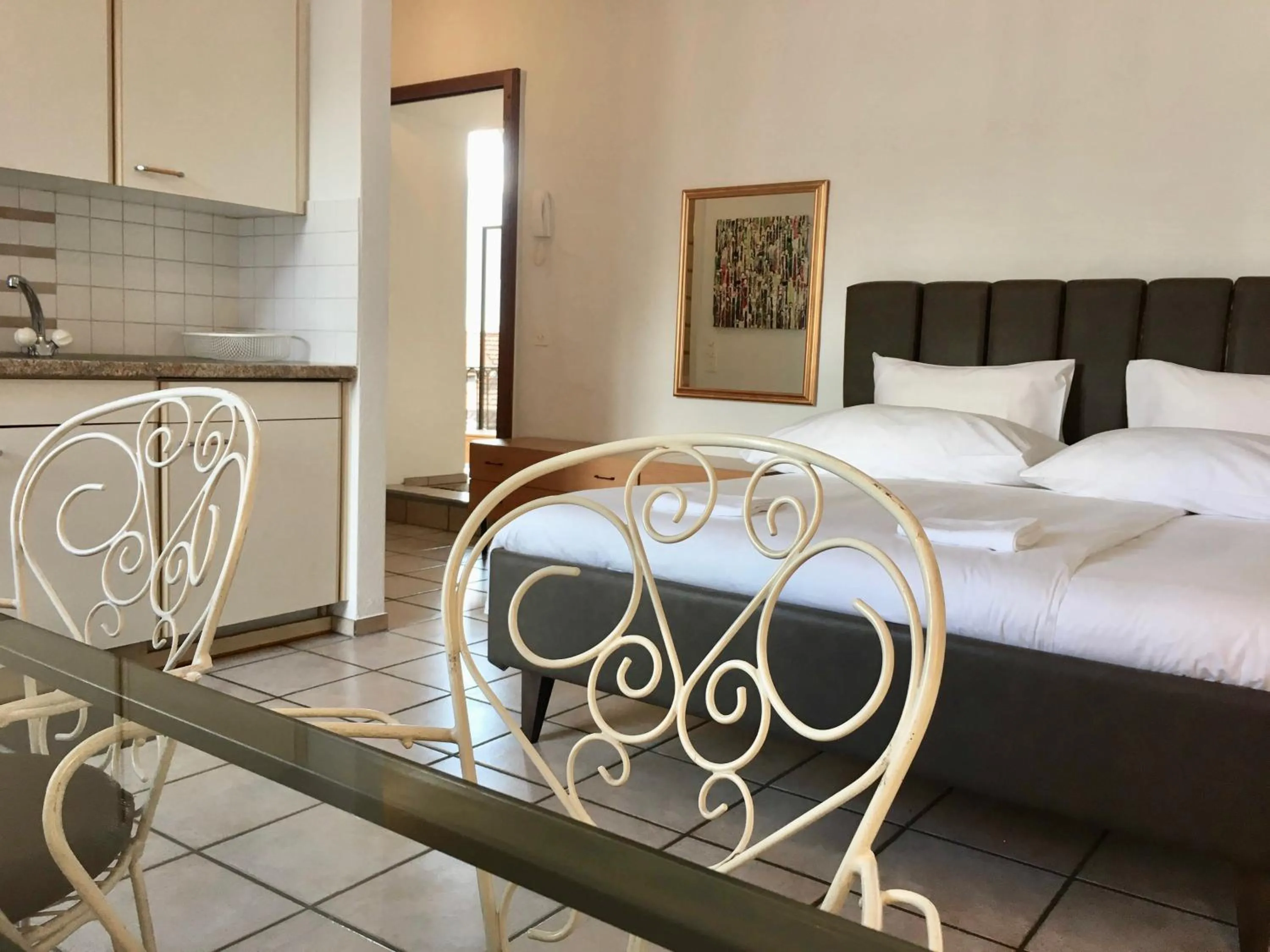 Bed in Great2Stay City Center Apartments Locarno