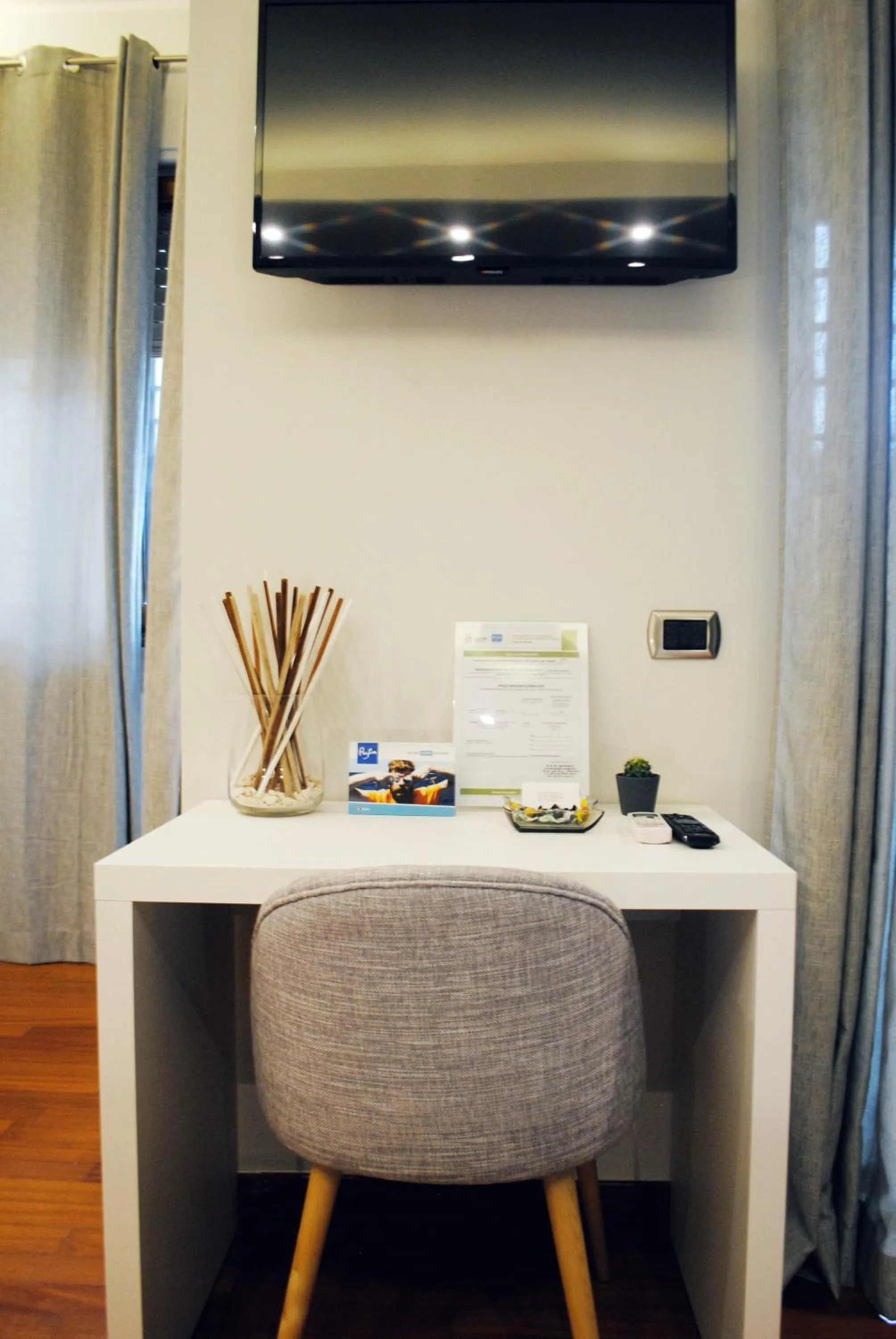 TV and multimedia in Morris Bed & Breakfast