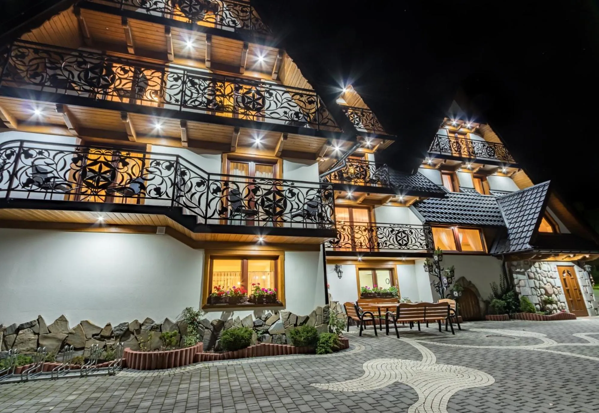 Property building in Leśny Dwór